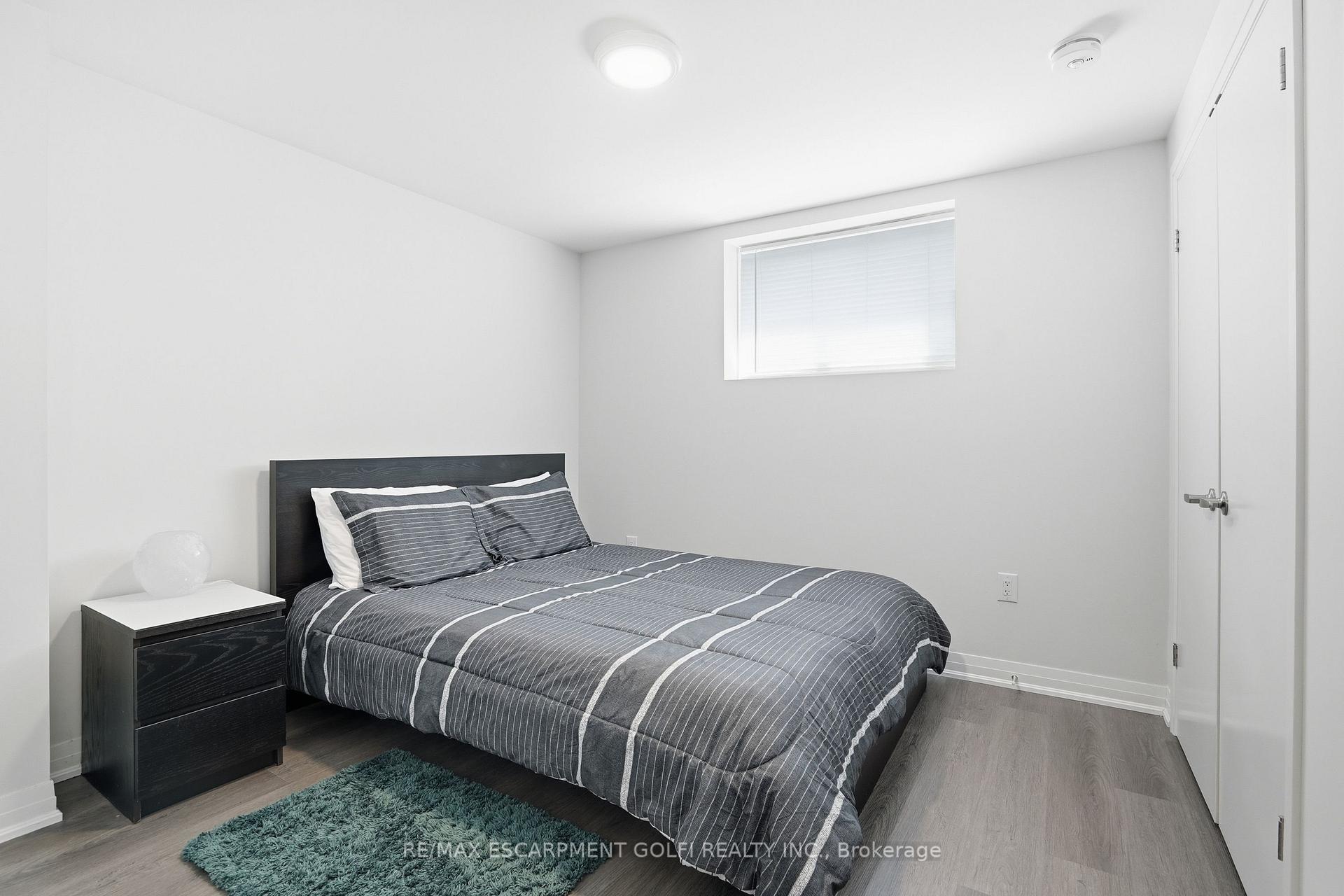 Photo 31 of 8 Nash Street, St. Catharines, Western Hill — HOMEH