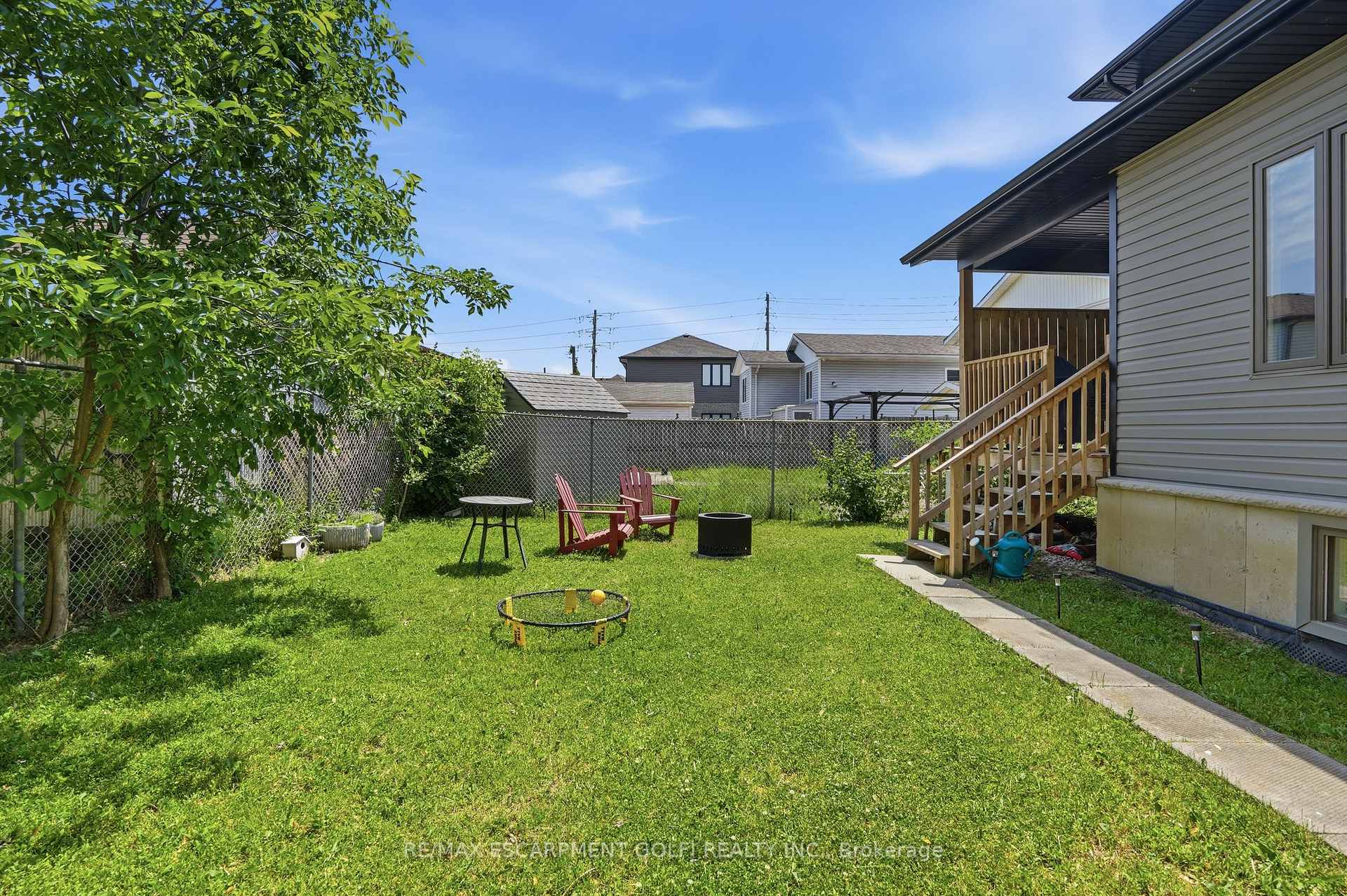 Photo 36 of 8 Nash Street, St. Catharines, Western Hill — HOMEH