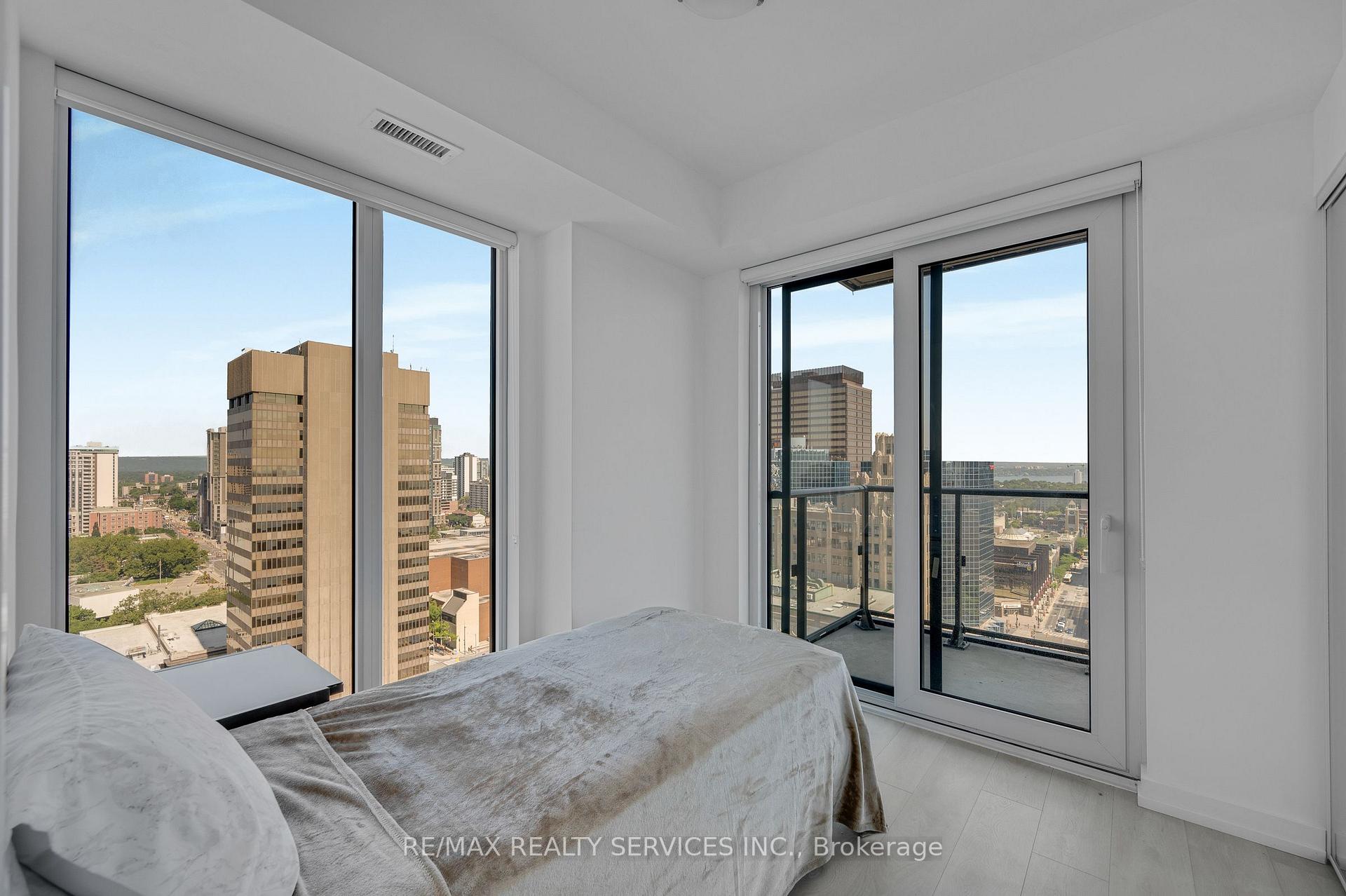 Photo 26 of Unit 1902, 75 James Street S, Hamilton, Corktown — HOMEH