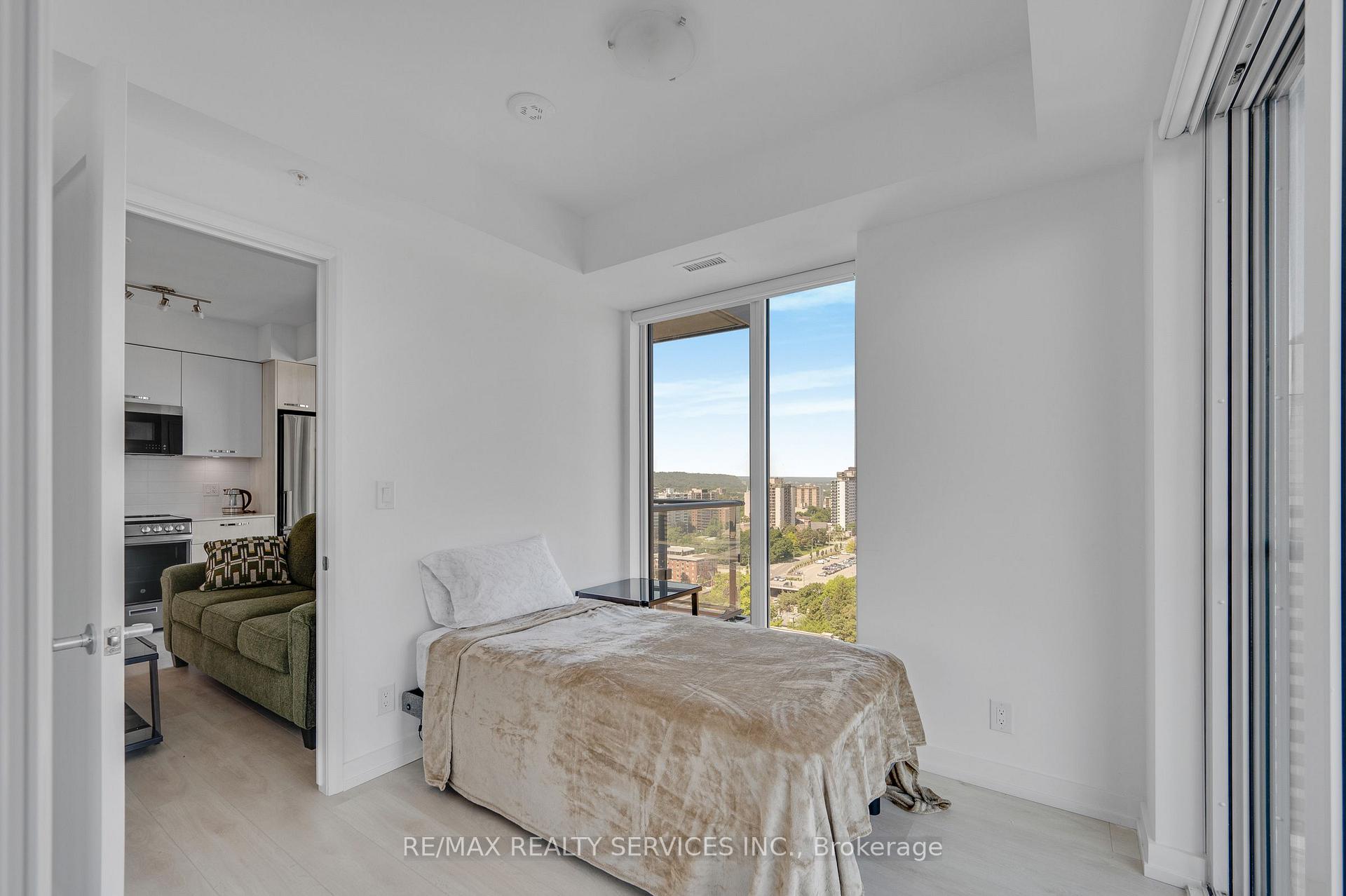 Photo 27 of Unit 1902, 75 James Street S, Hamilton, Corktown — HOMEH
