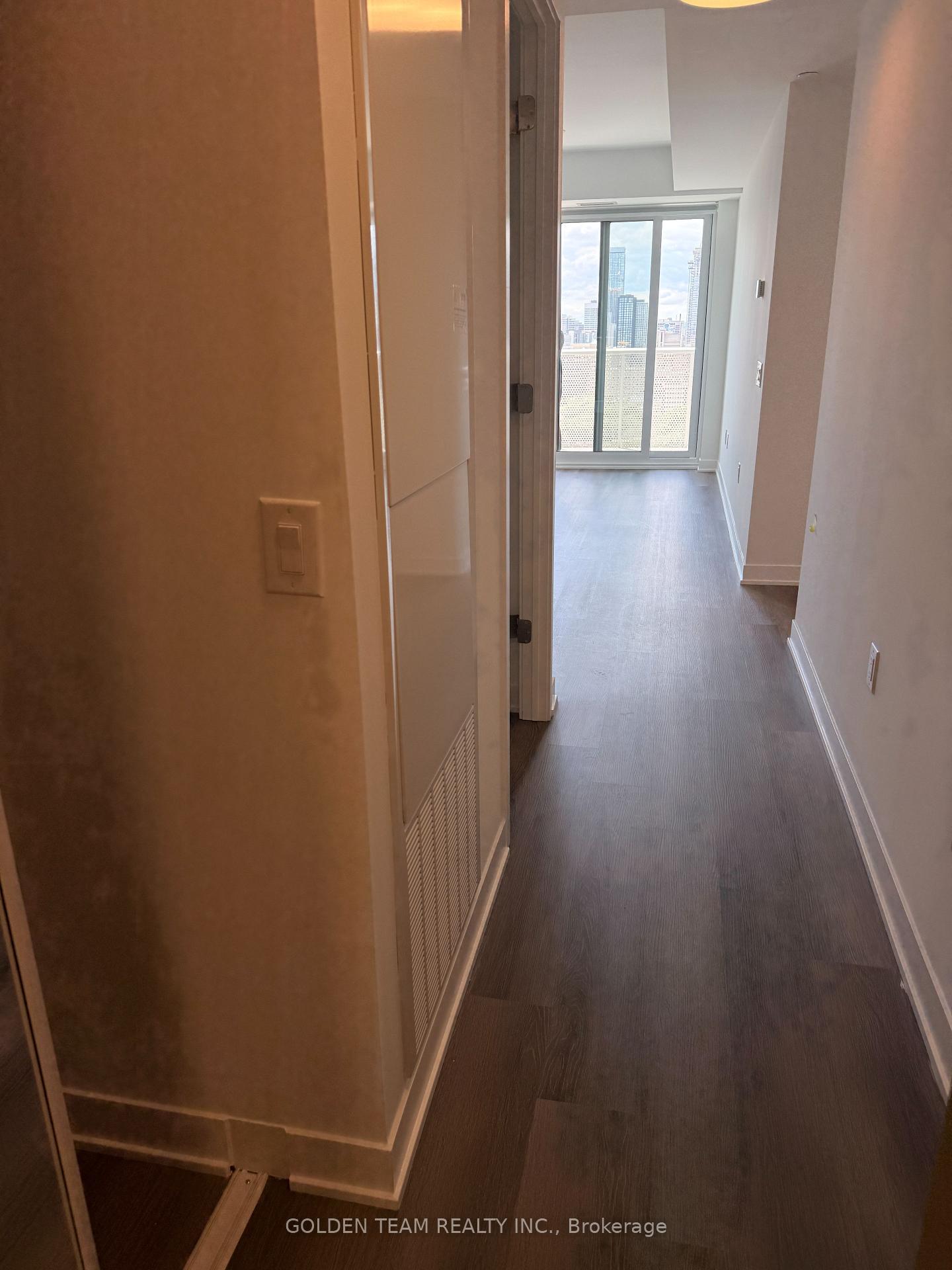 Photo 3 of Unit 2107, 10 Oak Street, Toronto, Regent Park — HOMEH