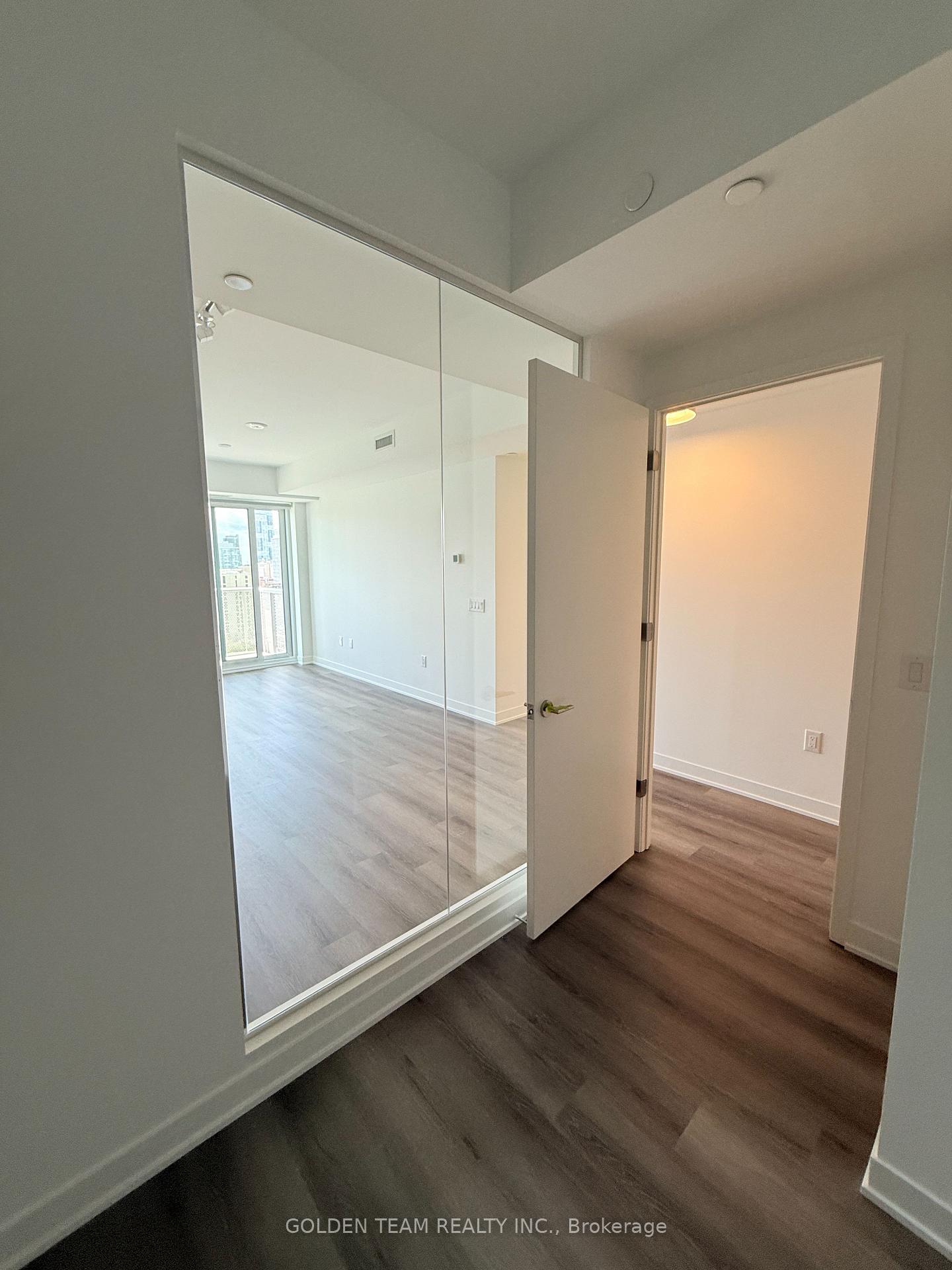 Photo 8 of Unit 2107, 10 Oak Street, Toronto, Regent Park — HOMEH