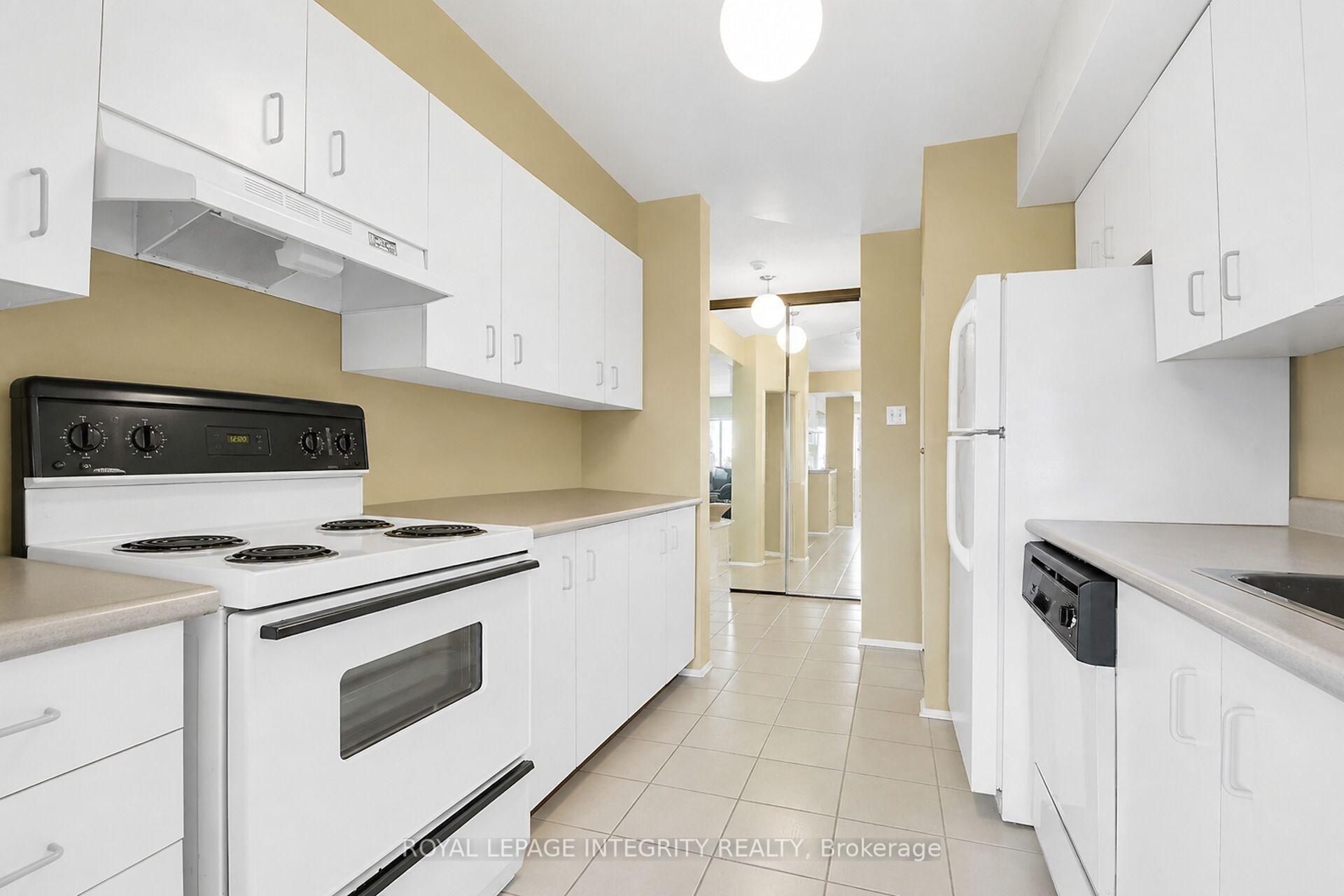 Photo 16 of Unit 302, 316 Lorry Greenberg Drive, Ottawa, Hunt Club Park/Greenboro — HOMEH