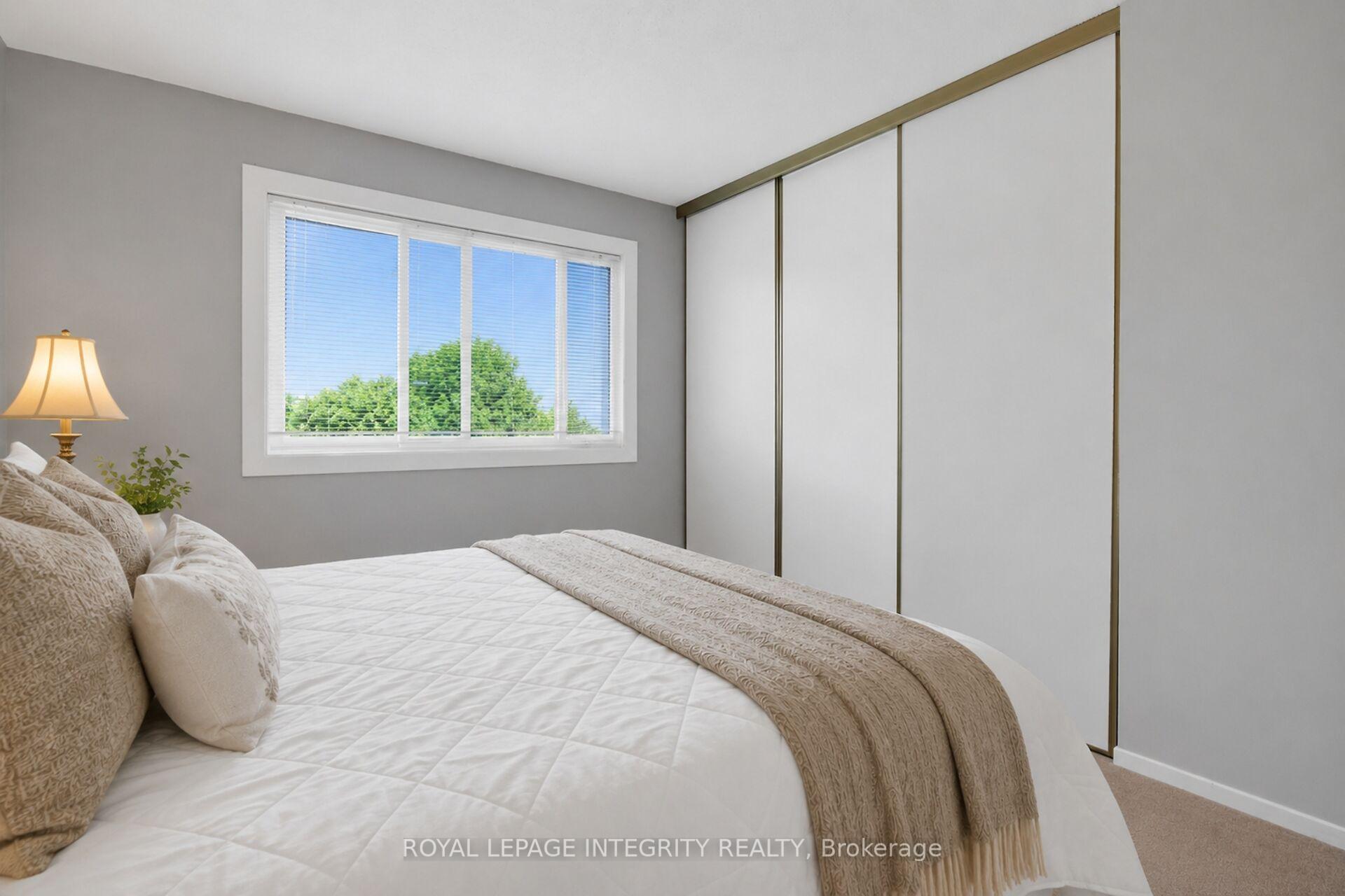 Photo 18 of Unit 302, 316 Lorry Greenberg Drive, Ottawa, Hunt Club Park/Greenboro — HOMEH