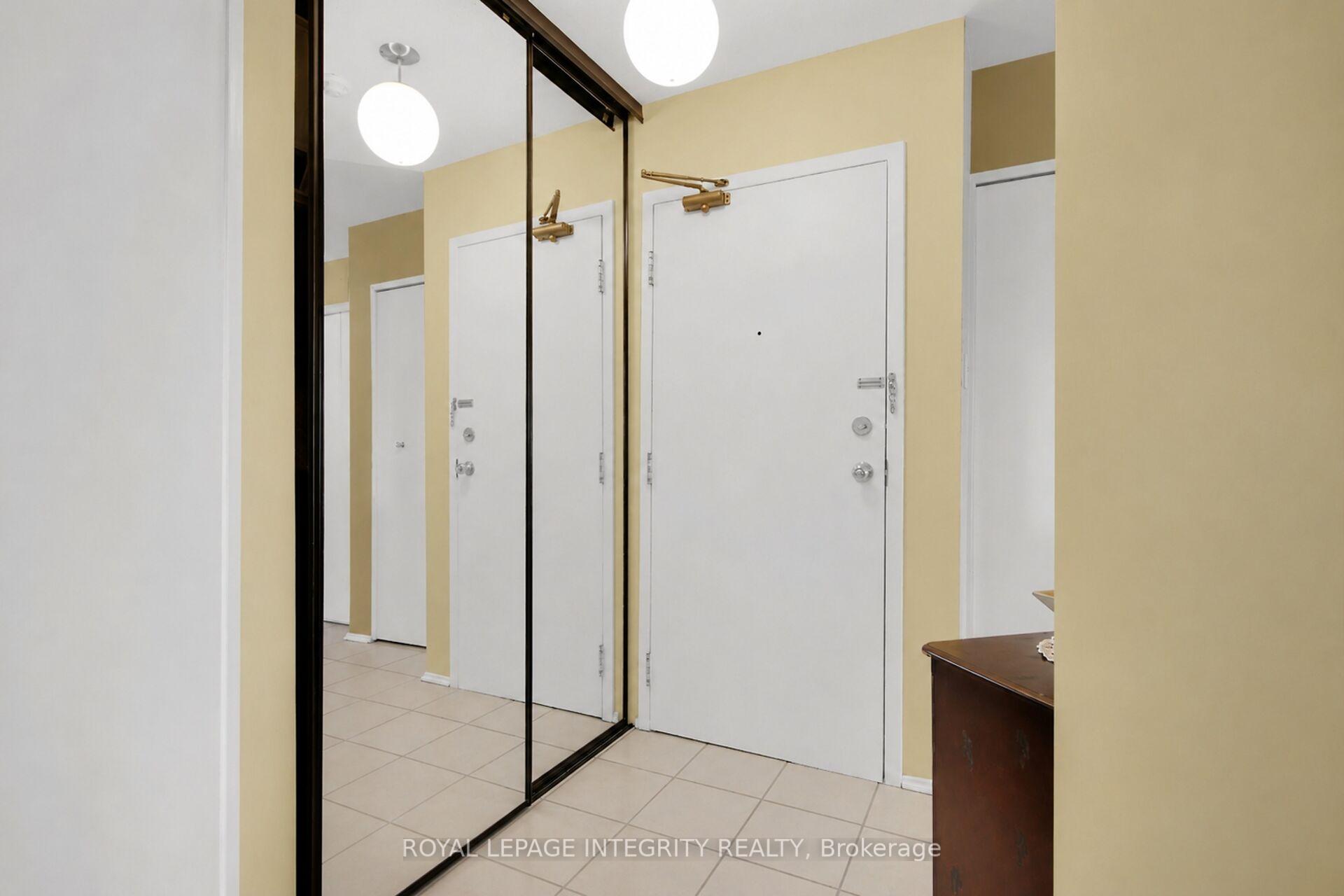 Photo 19 of Unit 302, 316 Lorry Greenberg Drive, Ottawa, Hunt Club Park/Greenboro — HOMEH