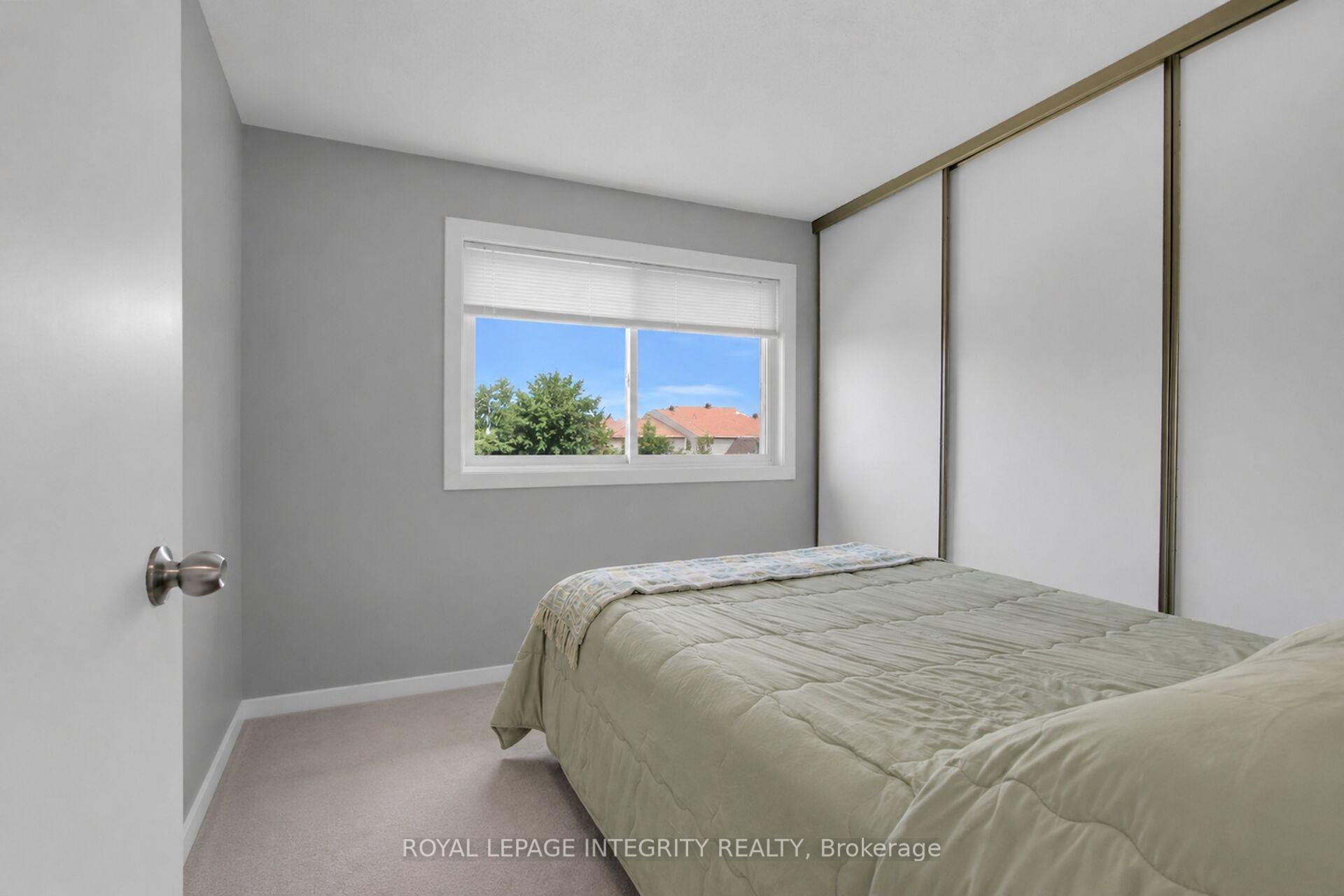 Photo 20 of Unit 302, 316 Lorry Greenberg Drive, Ottawa, Hunt Club Park/Greenboro — HOMEH