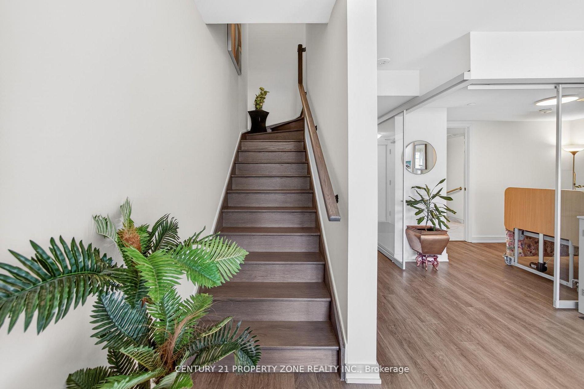 Photo 25 of Unit TH 105, 8010 Derry Road, Milton, Coates — HOMEH
