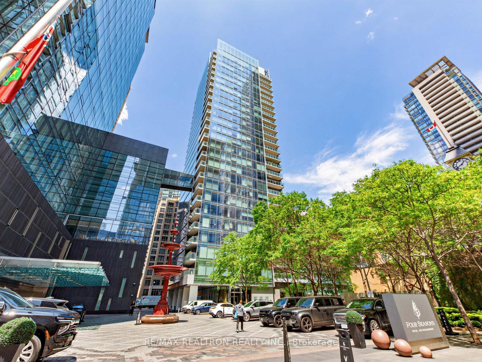 Photo 1 of Unit 2005, 55 Scollard Street, Toronto, The Annex — HOMEH