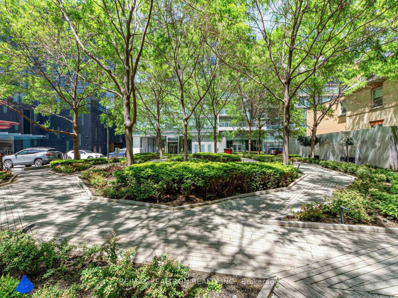 Photo 28 of Unit 2005, 55 Scollard Street, Toronto, The Annex — HOMEH