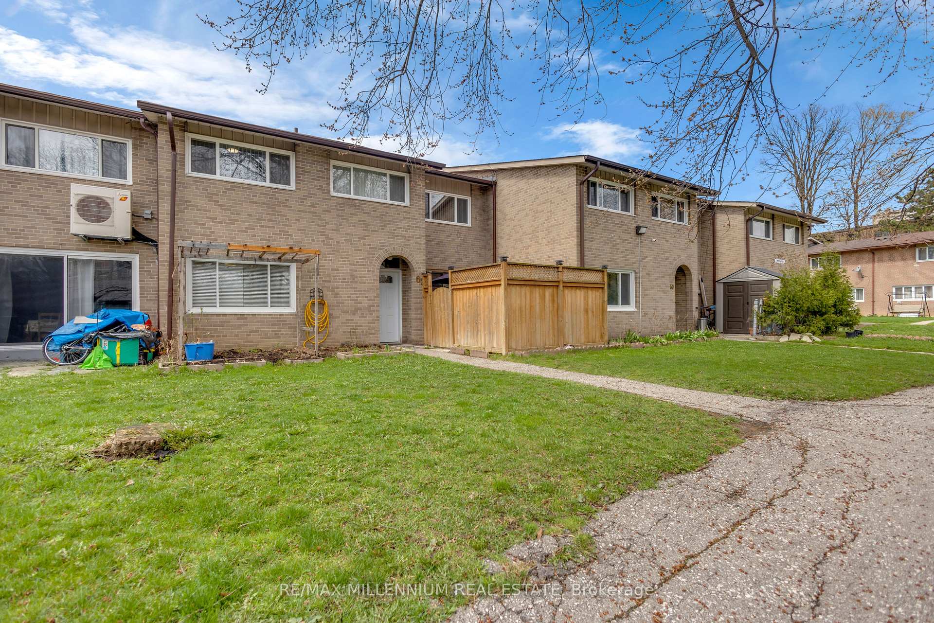 Front of Unit 62, 79 Driftwood Avenue