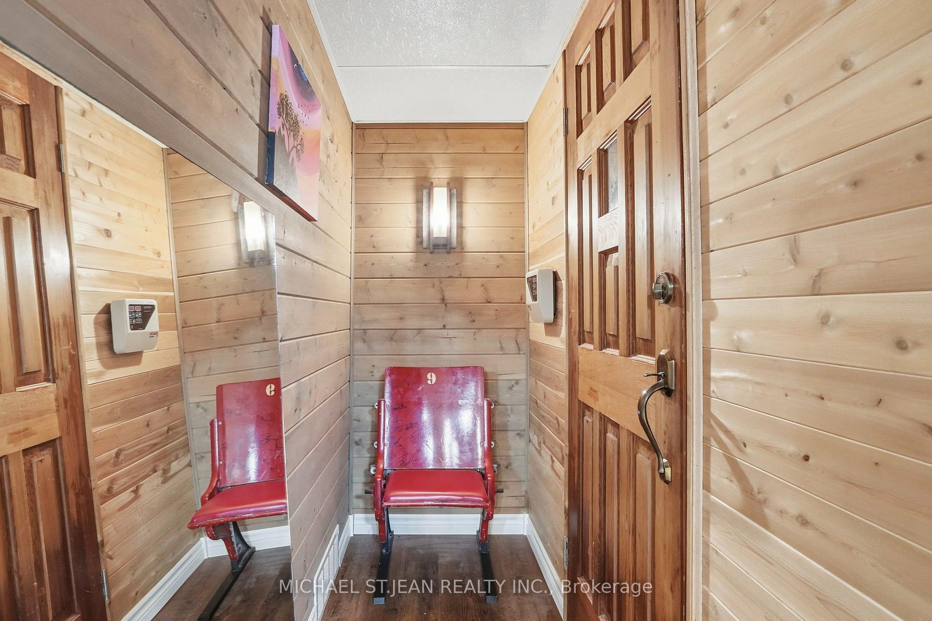 Photo 28 of 25 Saveryn Road, Hamilton, Rural Glanbrook — HOMEH