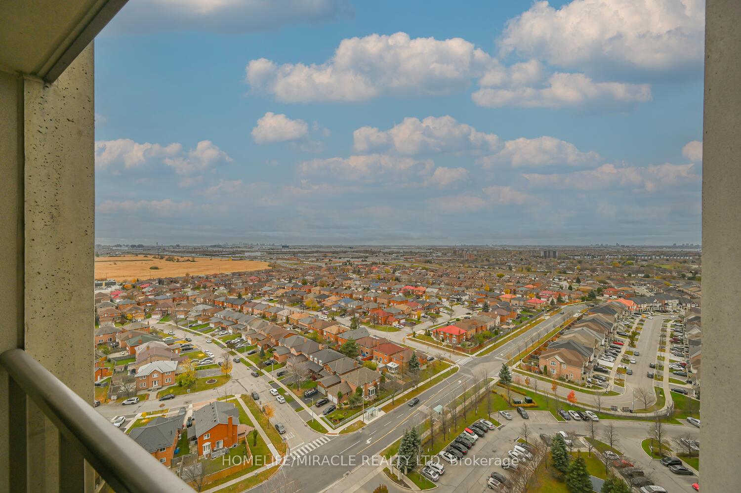 Photo 17 of Unit 2220, 700 Humberwood Boulevard, Etobicoke, West Humber-Clairville — HOMEH