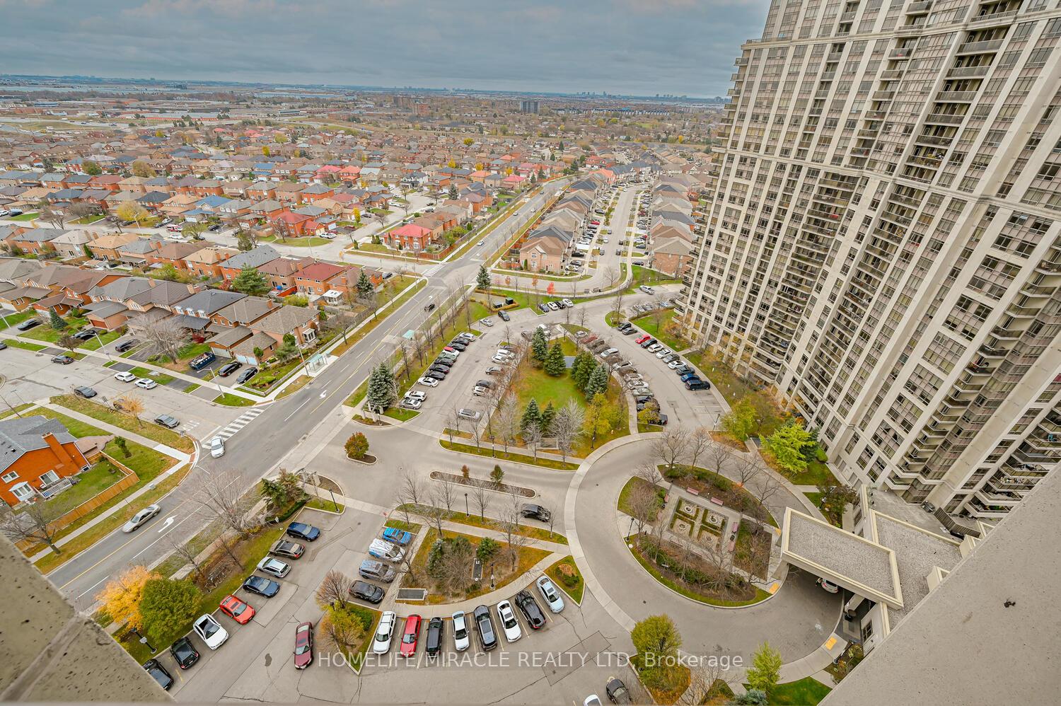 Photo 18 of Unit 2220, 700 Humberwood Boulevard, Etobicoke, West Humber-Clairville — HOMEH