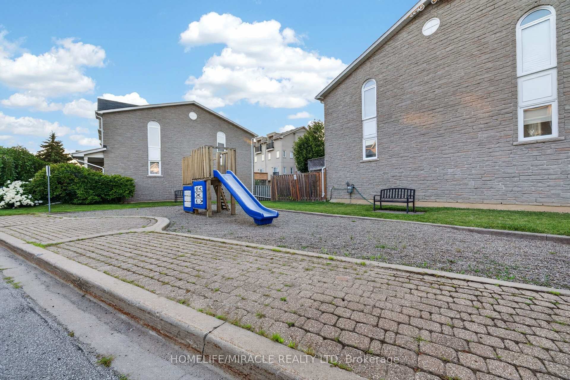 Photo 11 of Unit 49, 1345 Altona Road, Pickering, Rougemount — HOMEH