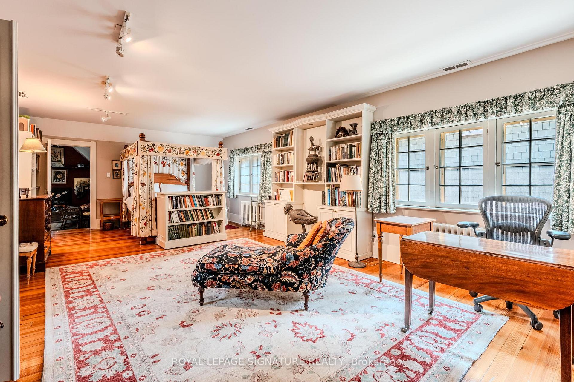 Photo 21 of Unit Main, 295 Indian Road, Toronto, High Park-Swansea — HOMEH