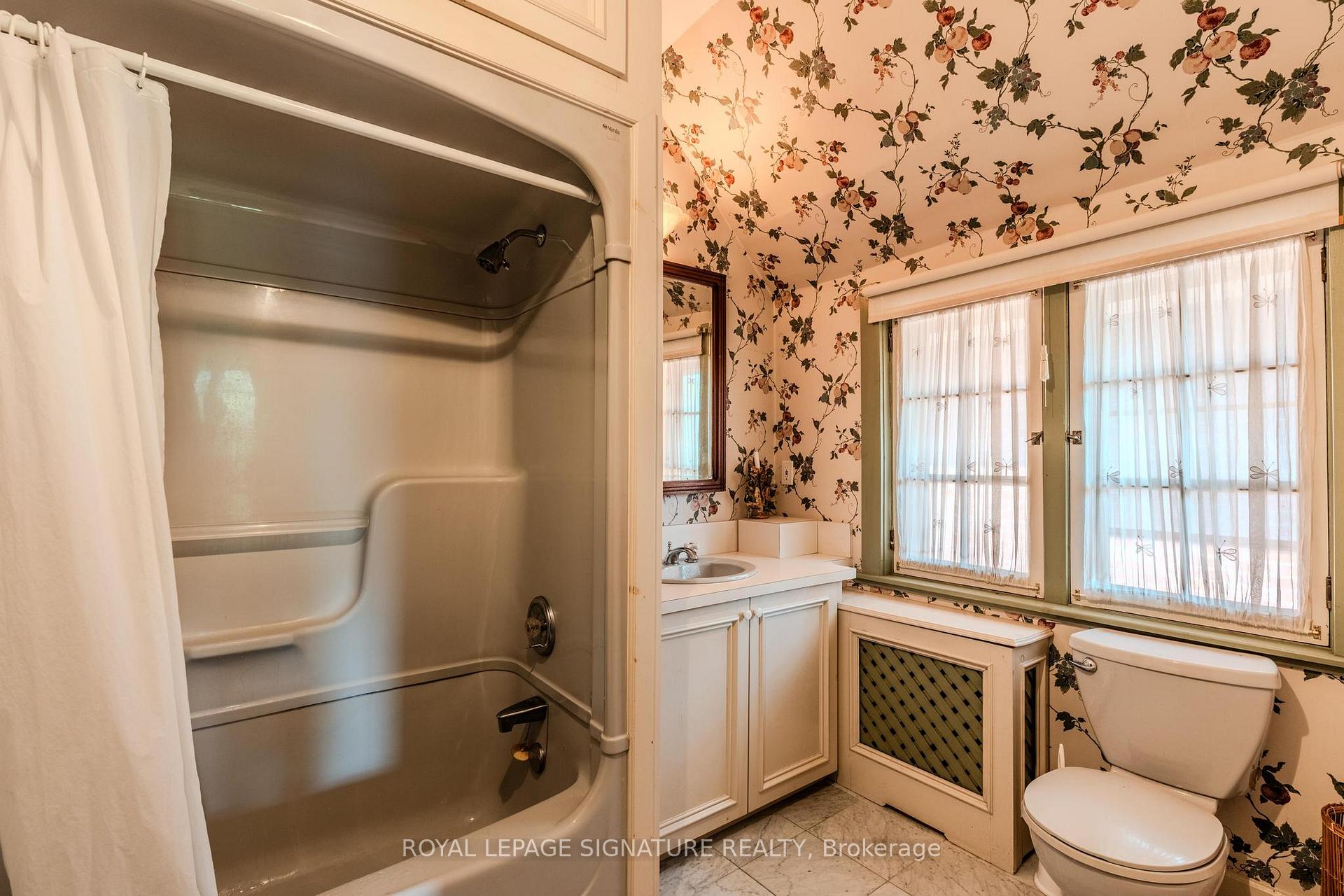 Photo 28 of Unit Main, 295 Indian Road, Toronto, High Park-Swansea — HOMEH