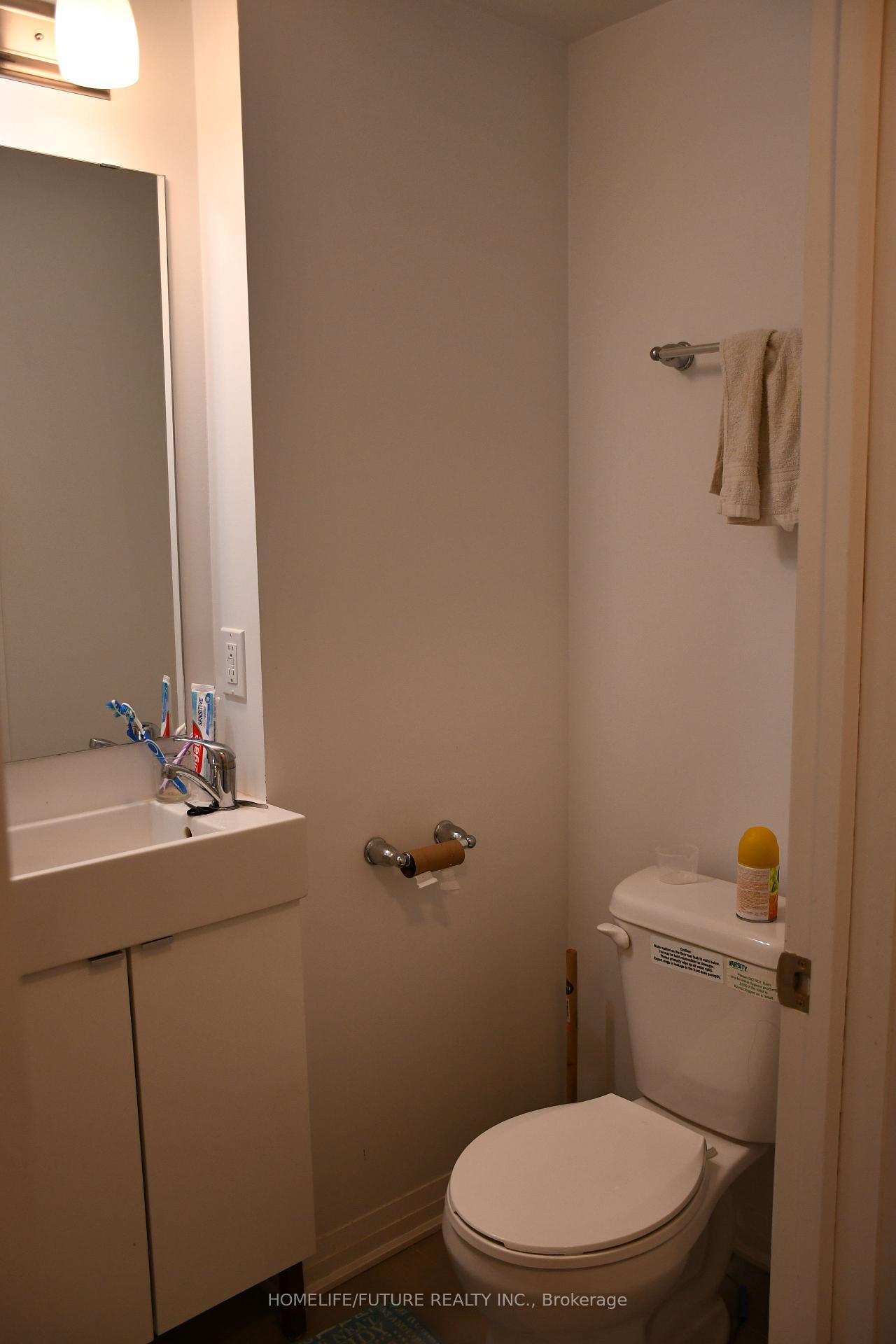 Photo 6 of Unit 630, 1900 Simcoe Street, Oshawa, Samac — HOMEH