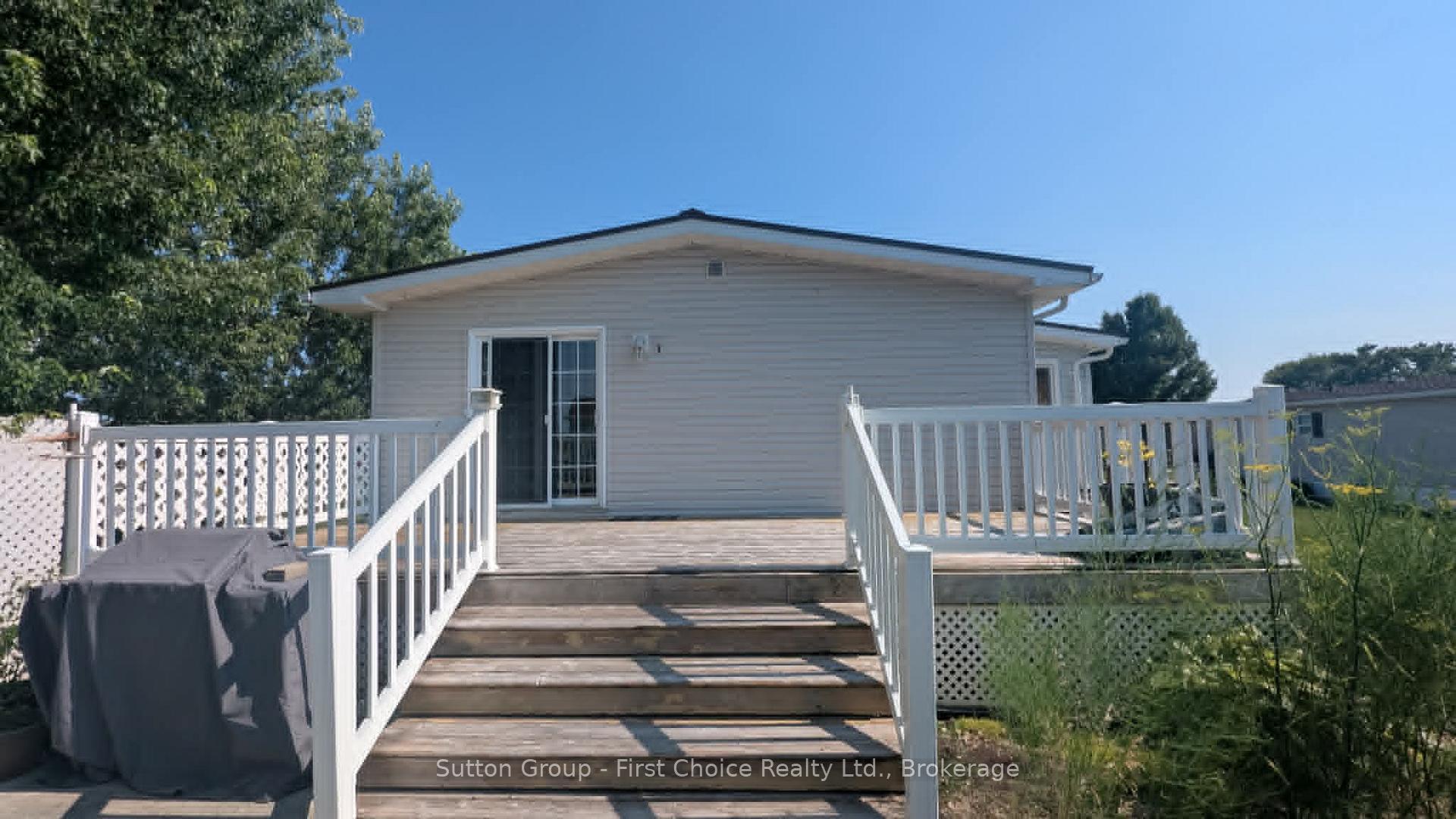 Photo 23 of 1 25 Thames Road, St. Marys — HOMEH