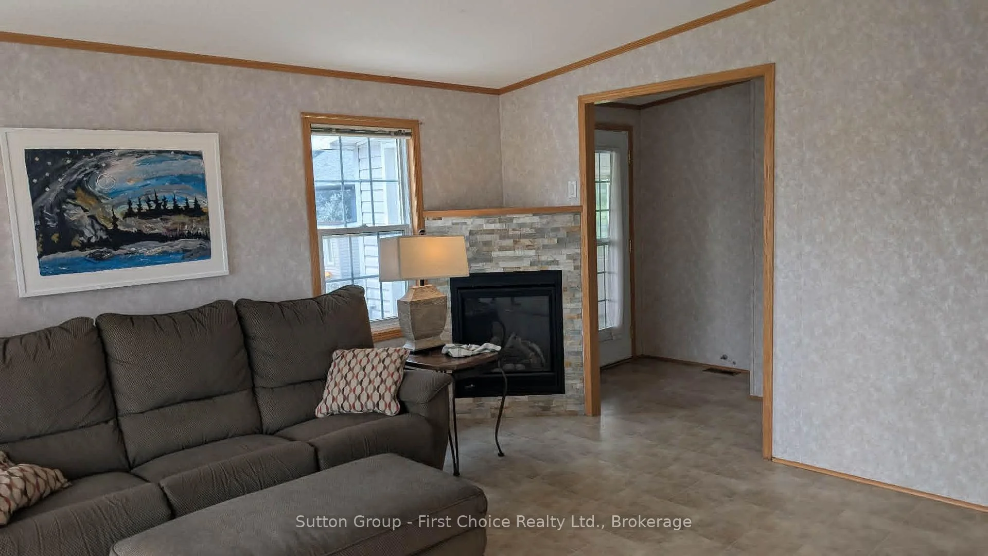 Photo 11 of 1 25 Thames Road, St. Marys — HOMEH