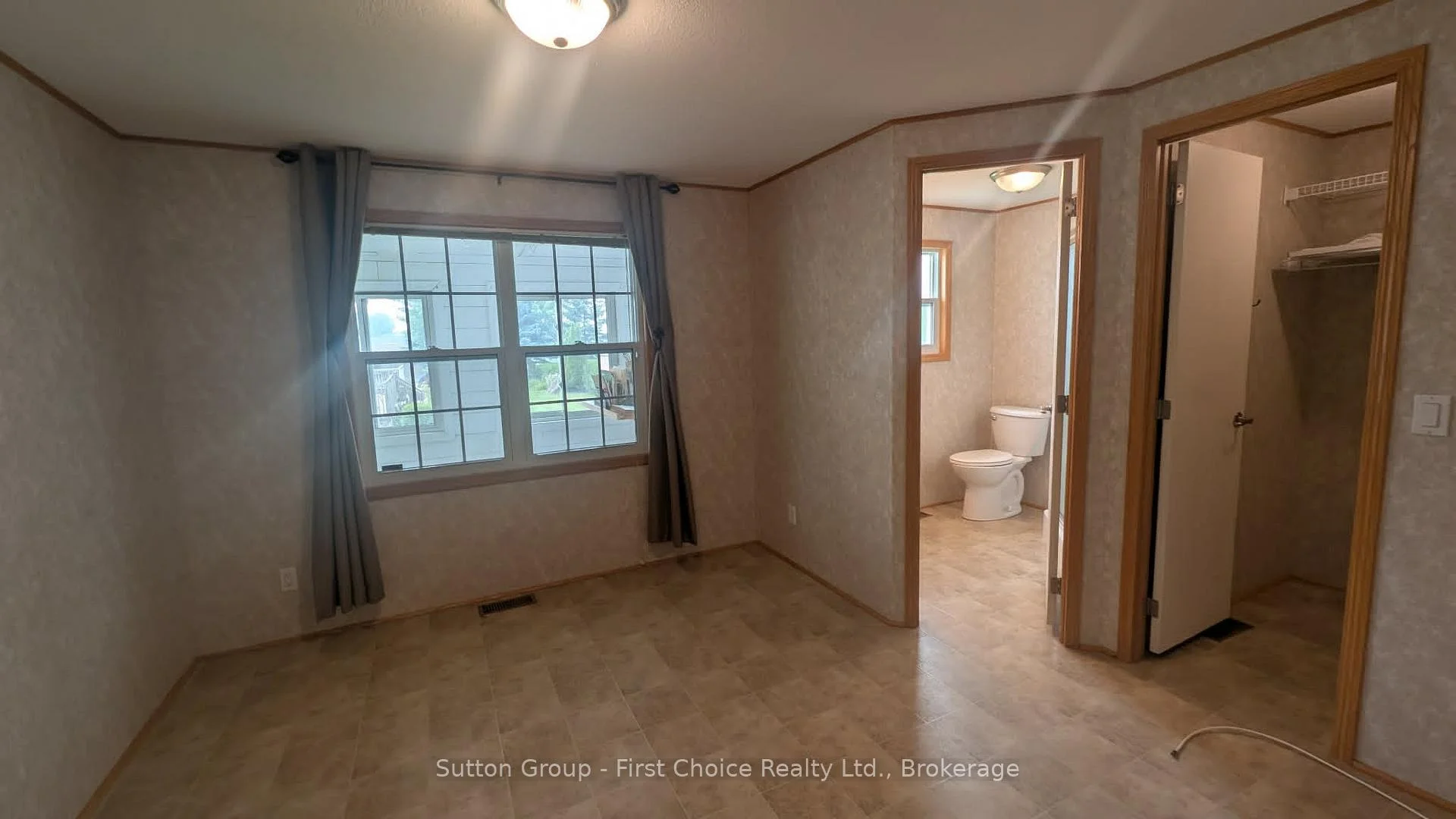 Photo 14 of 1 25 Thames Road, St. Marys — HOMEH