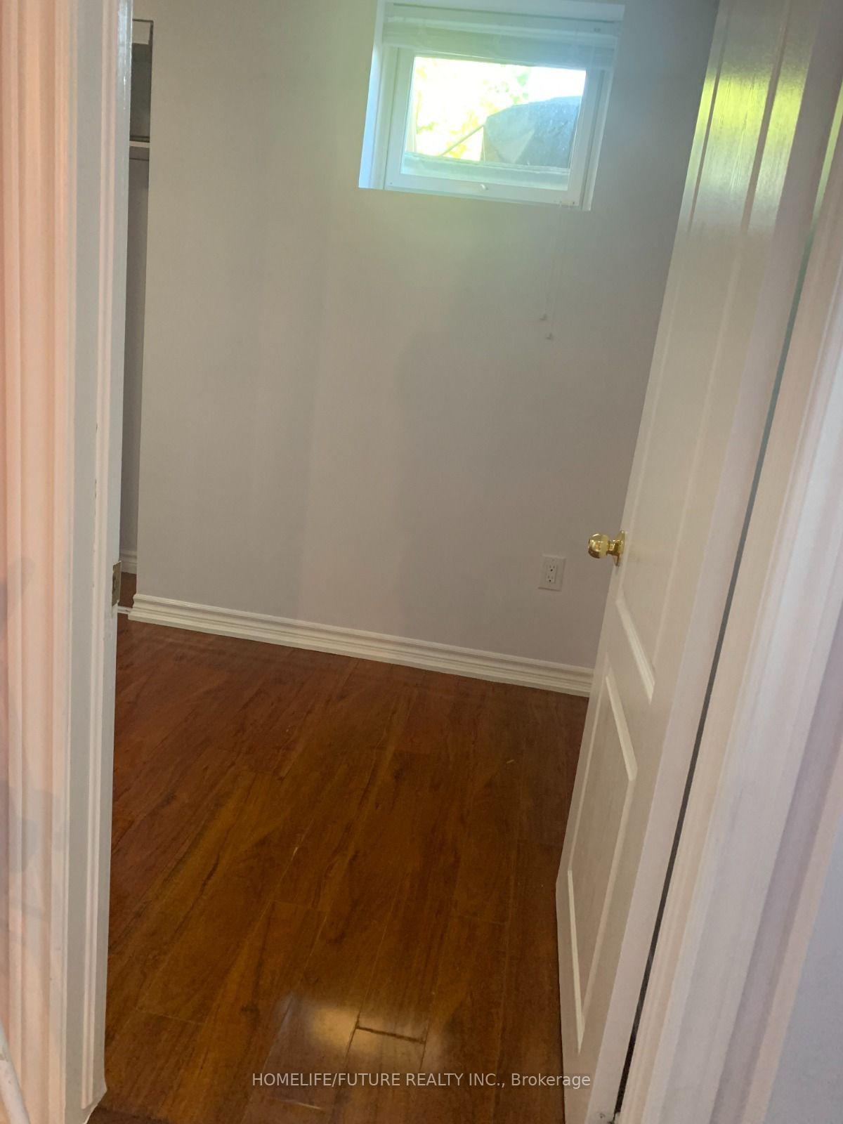 Photo 4 of Unit Bsmt, 16 Stevensgate Drive, Ajax, Northwest Ajax — HOMEH