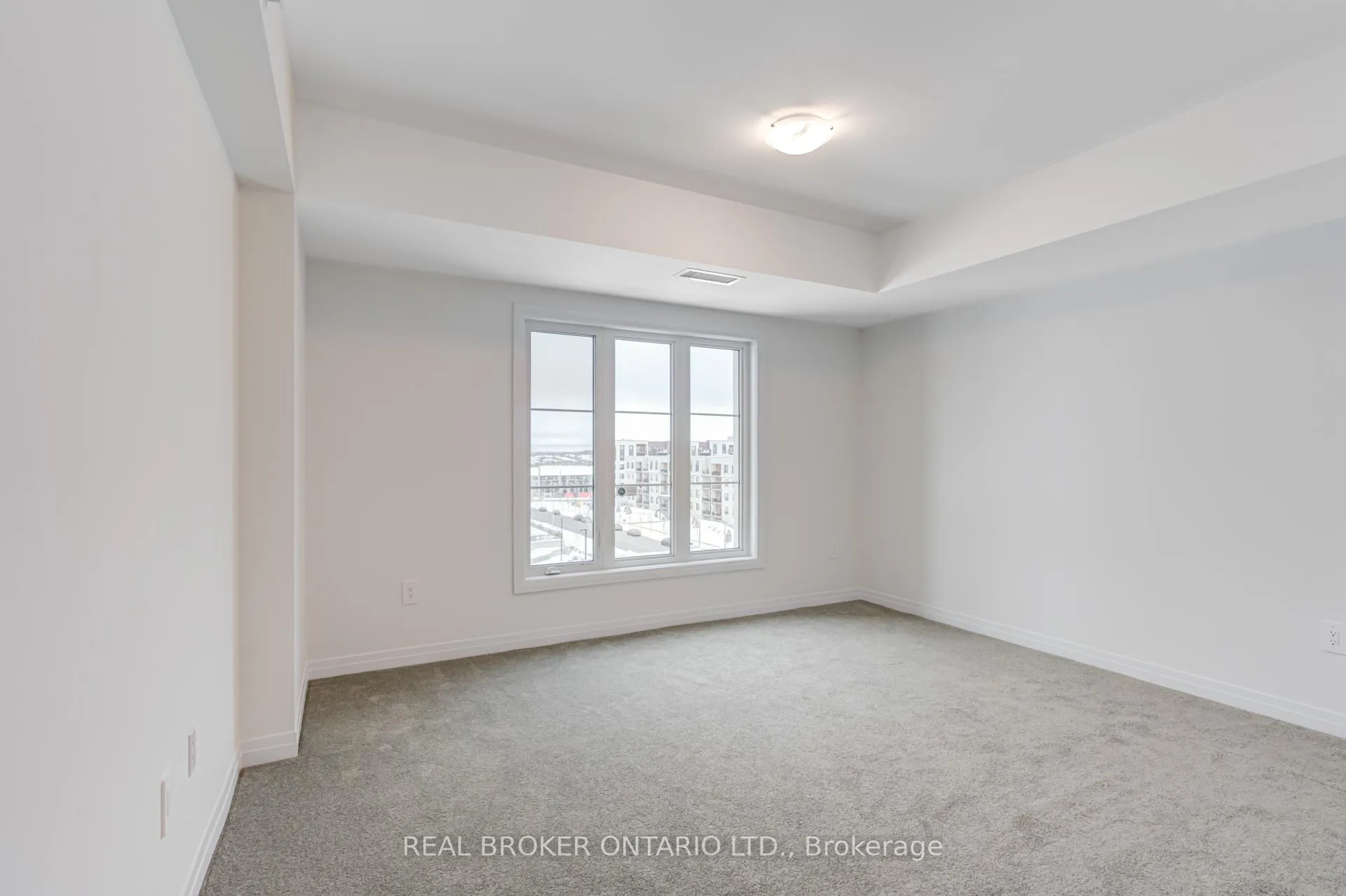 Photo 20 of Unit 413, 15 Kneeshaw Drive S, Barrie, Rural Barrie Southeast — HOMEH