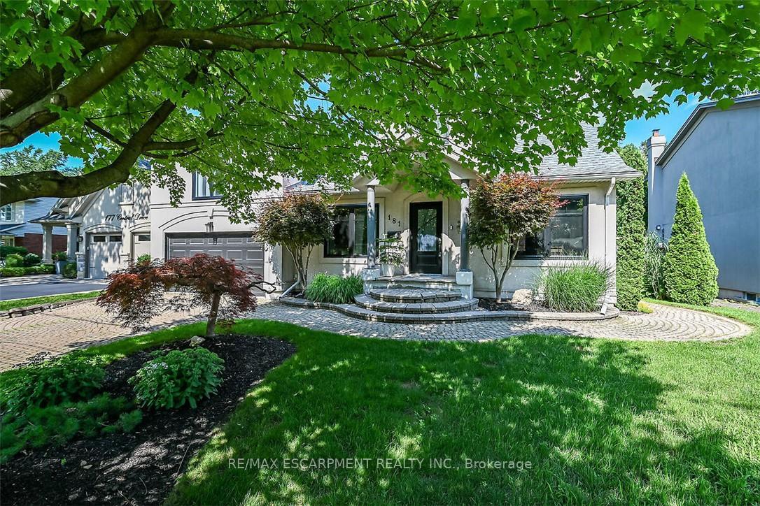 Photo 35 of 181 Central Drive, Hamilton, Ancaster — HOMEH