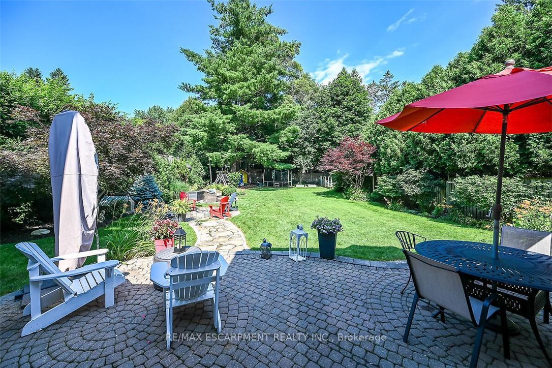 Photo 37 of 181 Central Drive, Hamilton, Ancaster — HOMEH