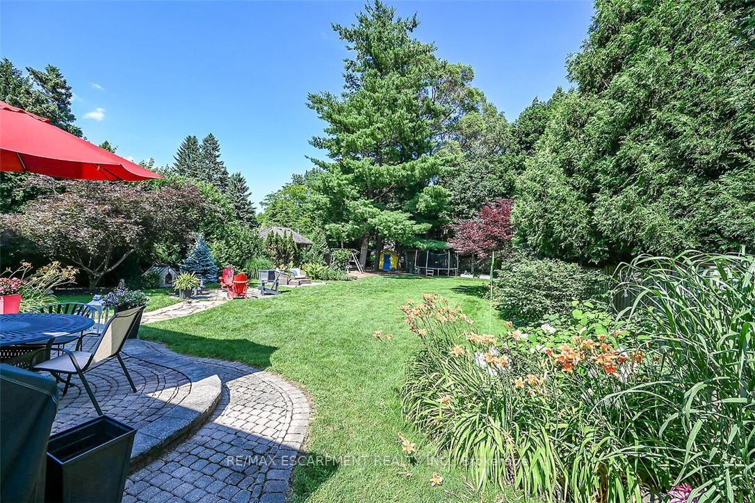 Photo 38 of 181 Central Drive, Hamilton, Ancaster — HOMEH
