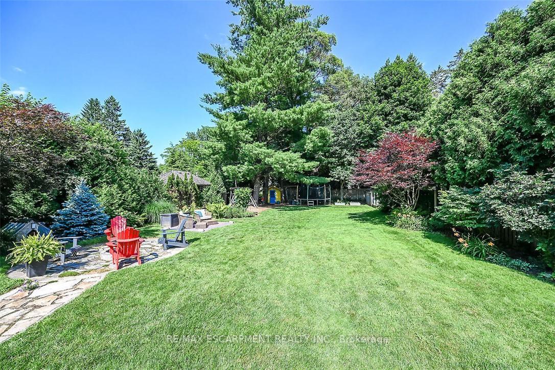 Photo 39 of 181 Central Drive, Hamilton, Ancaster — HOMEH