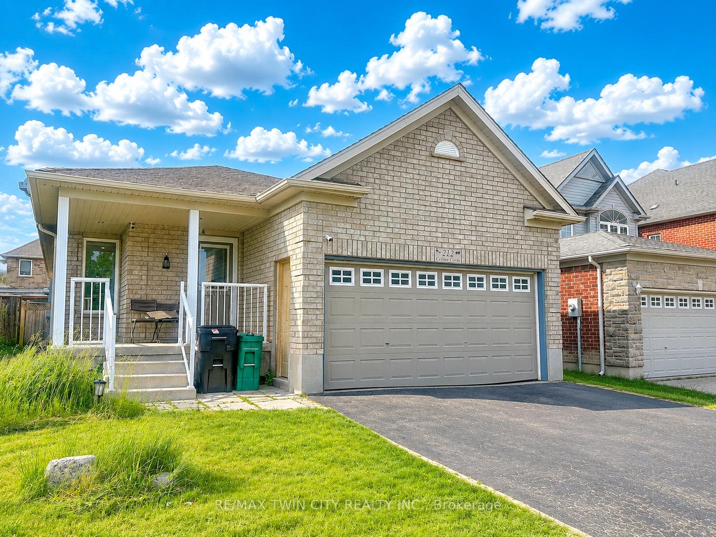 Photo 1 of 212 Colton Circle, Kitchener, Idlewood/Lackner Woods — HOMEH