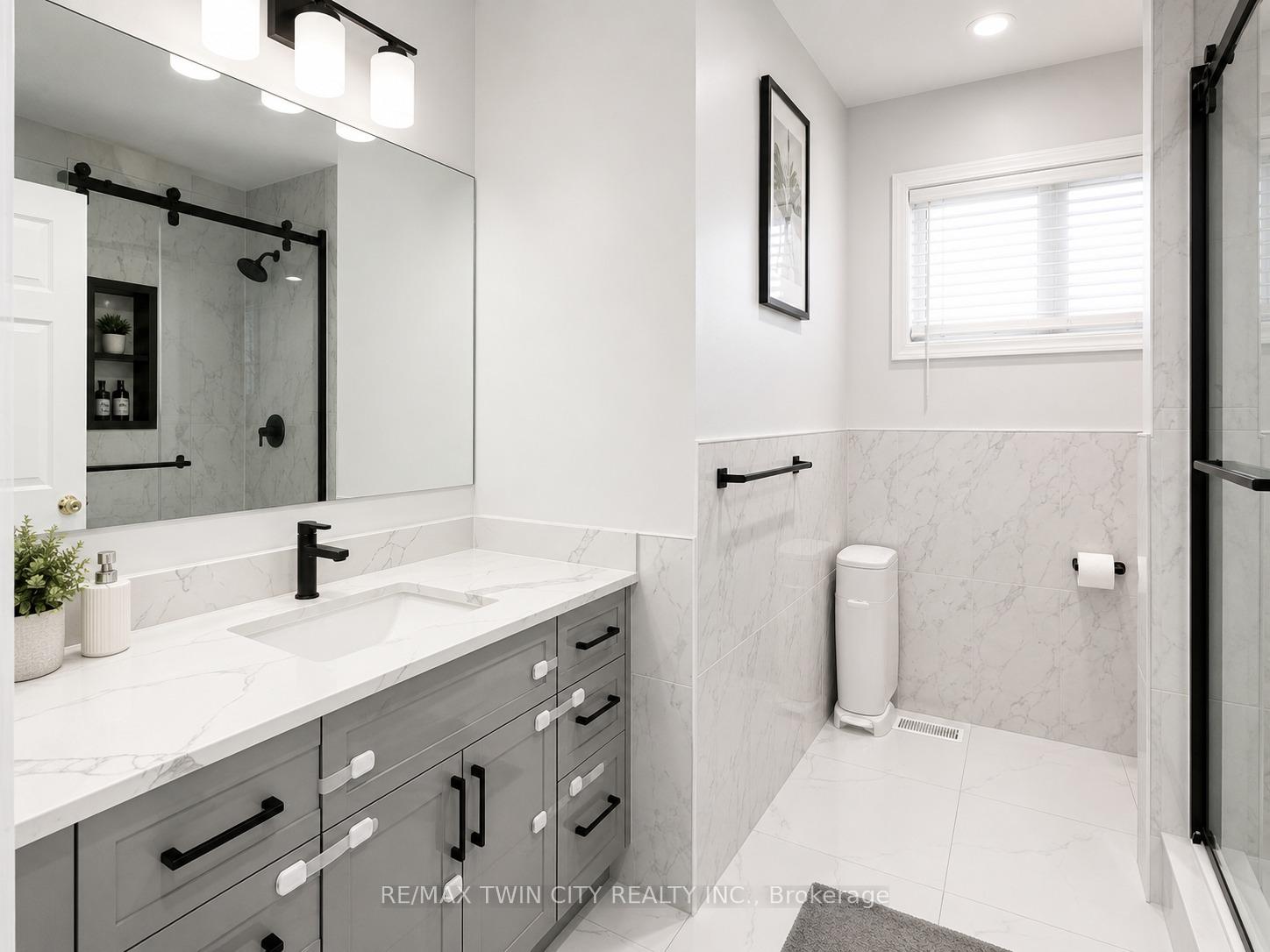 Photo 15 of 212 Colton Circle, Kitchener, Idlewood/Lackner Woods — HOMEH