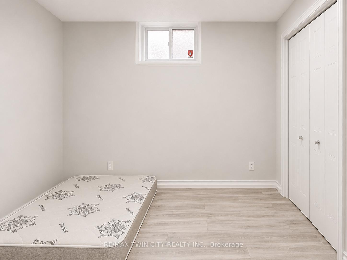 Photo 23 of 212 Colton Circle, Kitchener, Idlewood/Lackner Woods — HOMEH