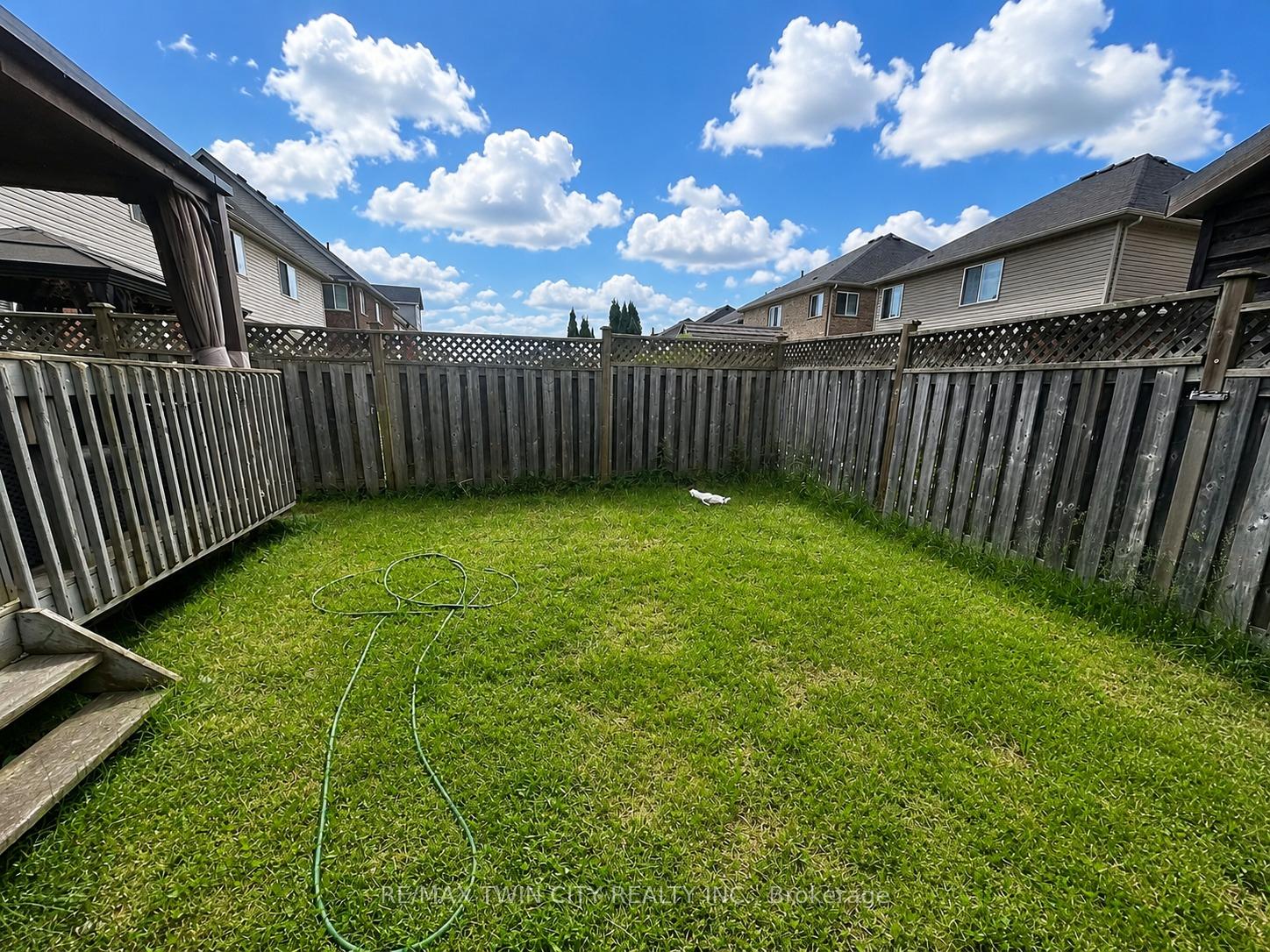 Photo 27 of 212 Colton Circle, Kitchener, Idlewood/Lackner Woods — HOMEH
