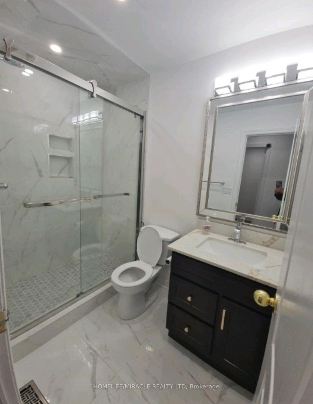 Photo 19 of 7153 Village Walk, Mississauga, Meadowvale Village — HOMEH