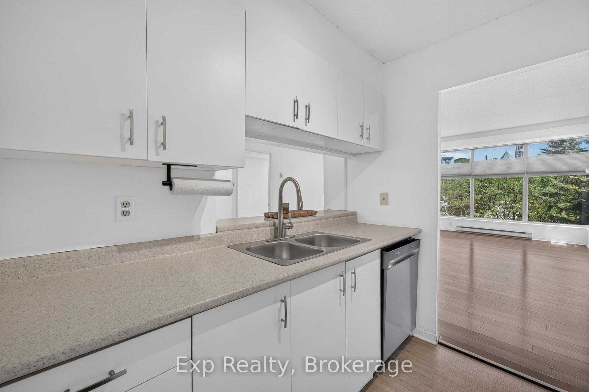Photo 16 of Unit 305, 344 Front Street, Belleville, Belleville Ward — HOMEH