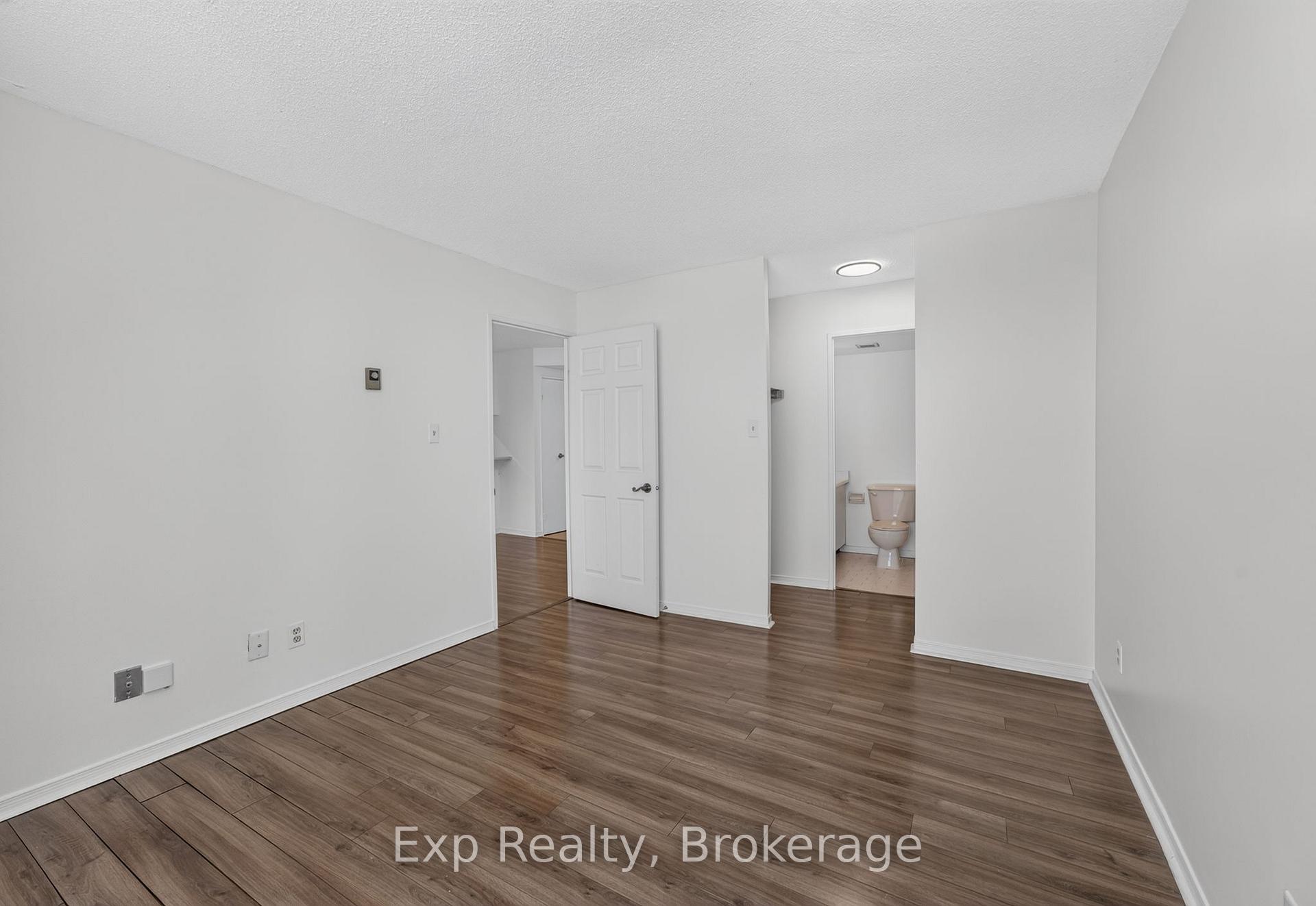 Photo 18 of Unit 305, 344 Front Street, Belleville, Belleville Ward — HOMEH