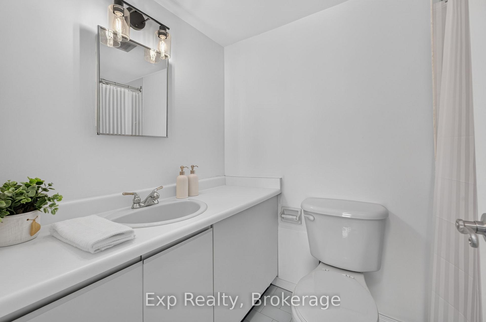 Photo 22 of Unit 305, 344 Front Street, Belleville, Belleville Ward — HOMEH