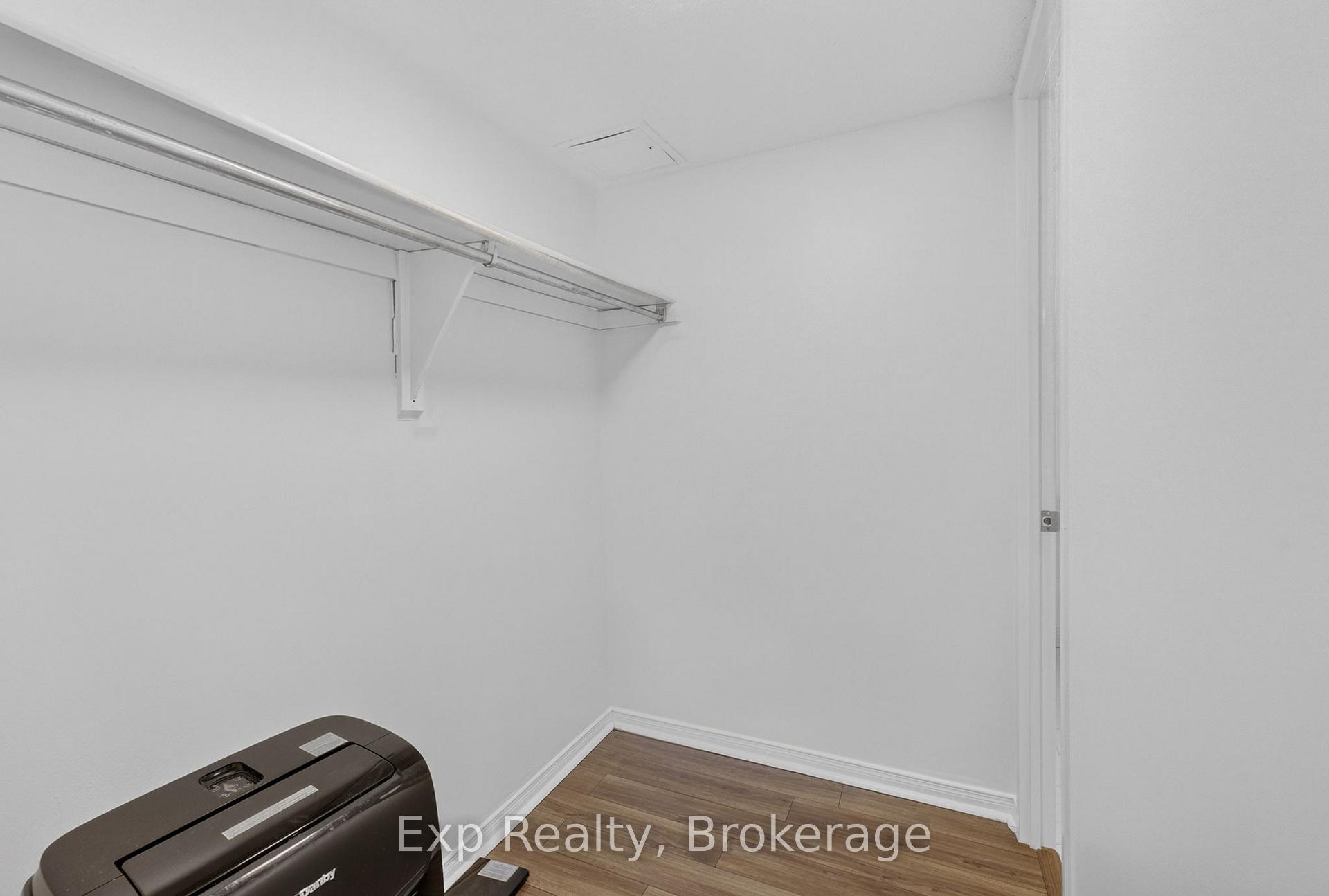 Photo 26 of Unit 305, 344 Front Street, Belleville, Belleville Ward — HOMEH