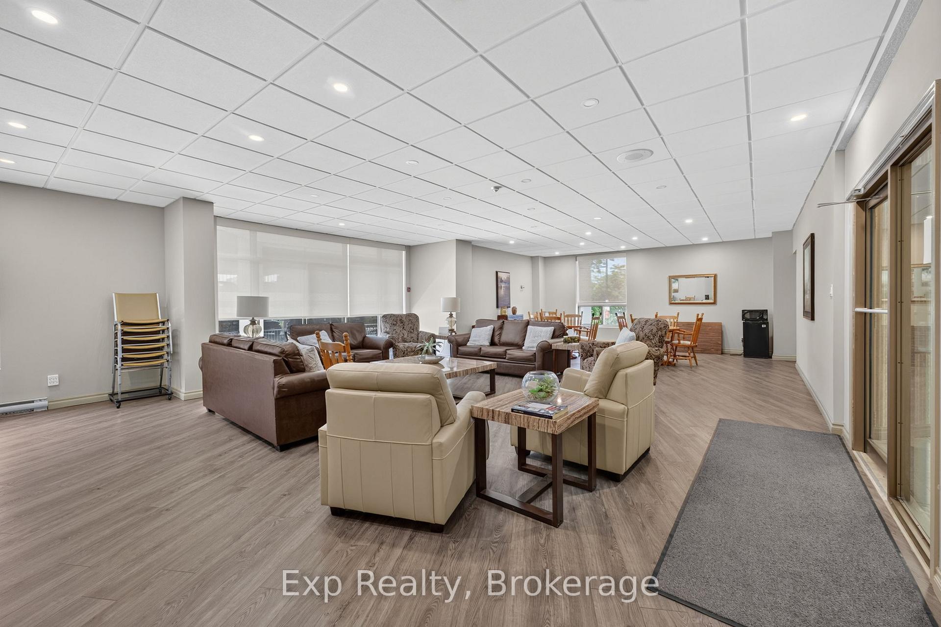 Photo 29 of Unit 305, 344 Front Street, Belleville, Belleville Ward — HOMEH