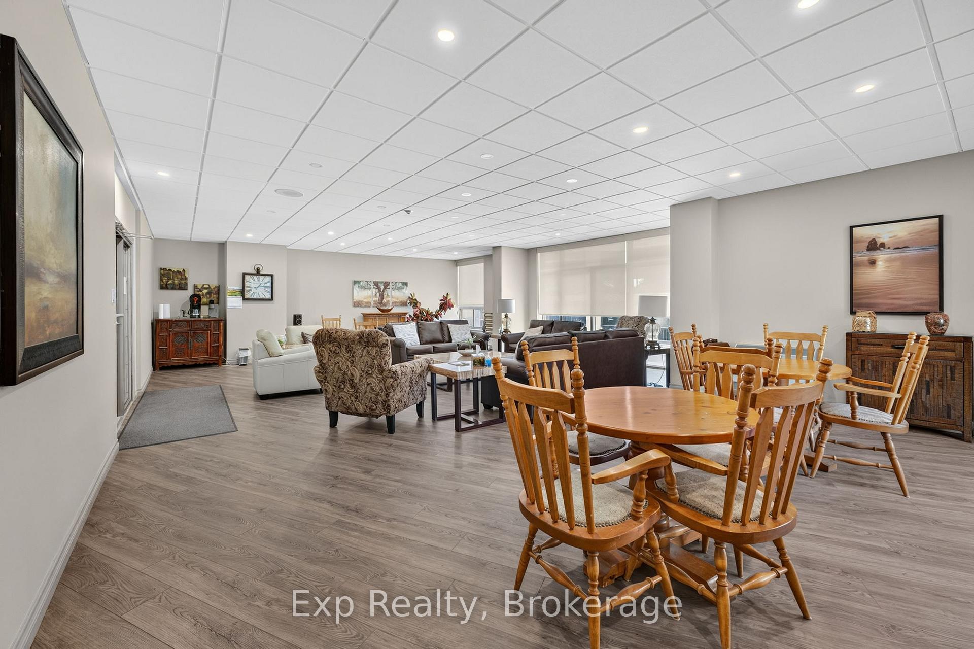 Photo 30 of Unit 305, 344 Front Street, Belleville, Belleville Ward — HOMEH