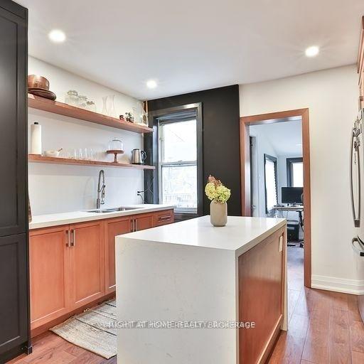 Photo 3 of 43 Kingston Road, Toronto, The Beaches — HOMEH
