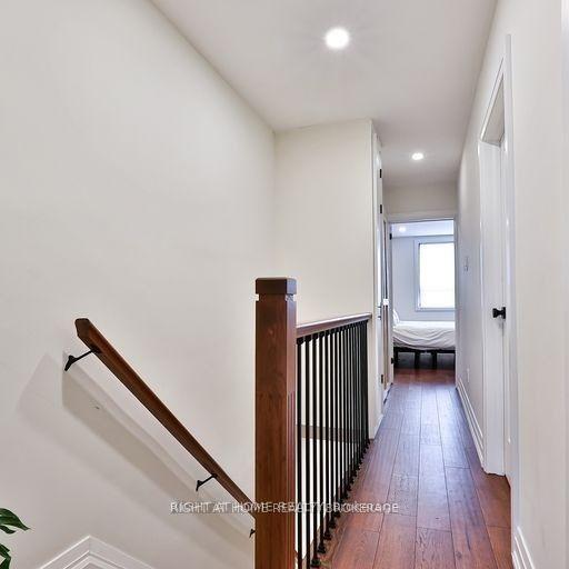 Photo 15 of 43 Kingston Road, Toronto, The Beaches — HOMEH