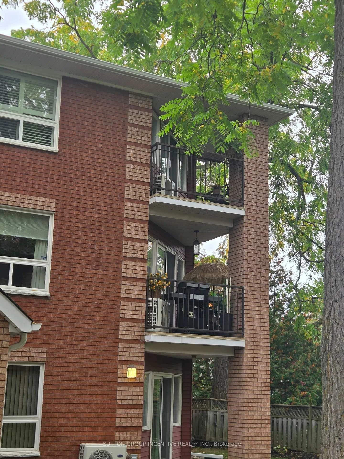 Photo 18 of Unit 204, 166 Owen Street, Barrie, Wellington — HOMEH