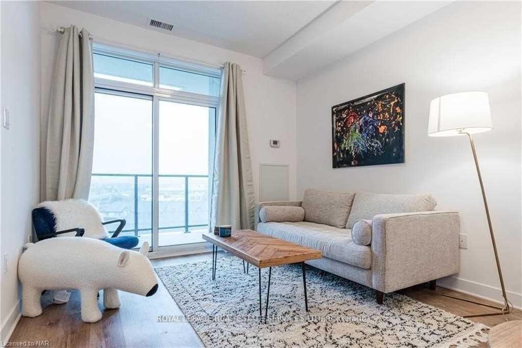 Photo 4 of Unit 616, 101 Shoreview Place, Hamilton, Lakeshore — HOMEH