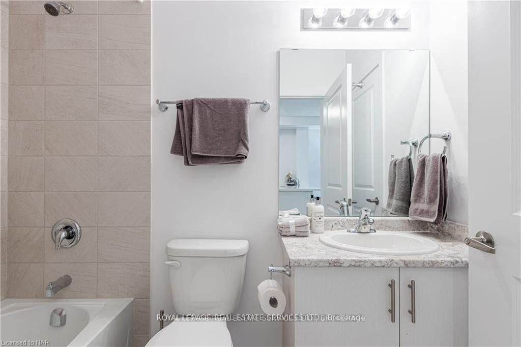 Photo 8 of Unit 616, 101 Shoreview Place, Hamilton, Lakeshore — HOMEH