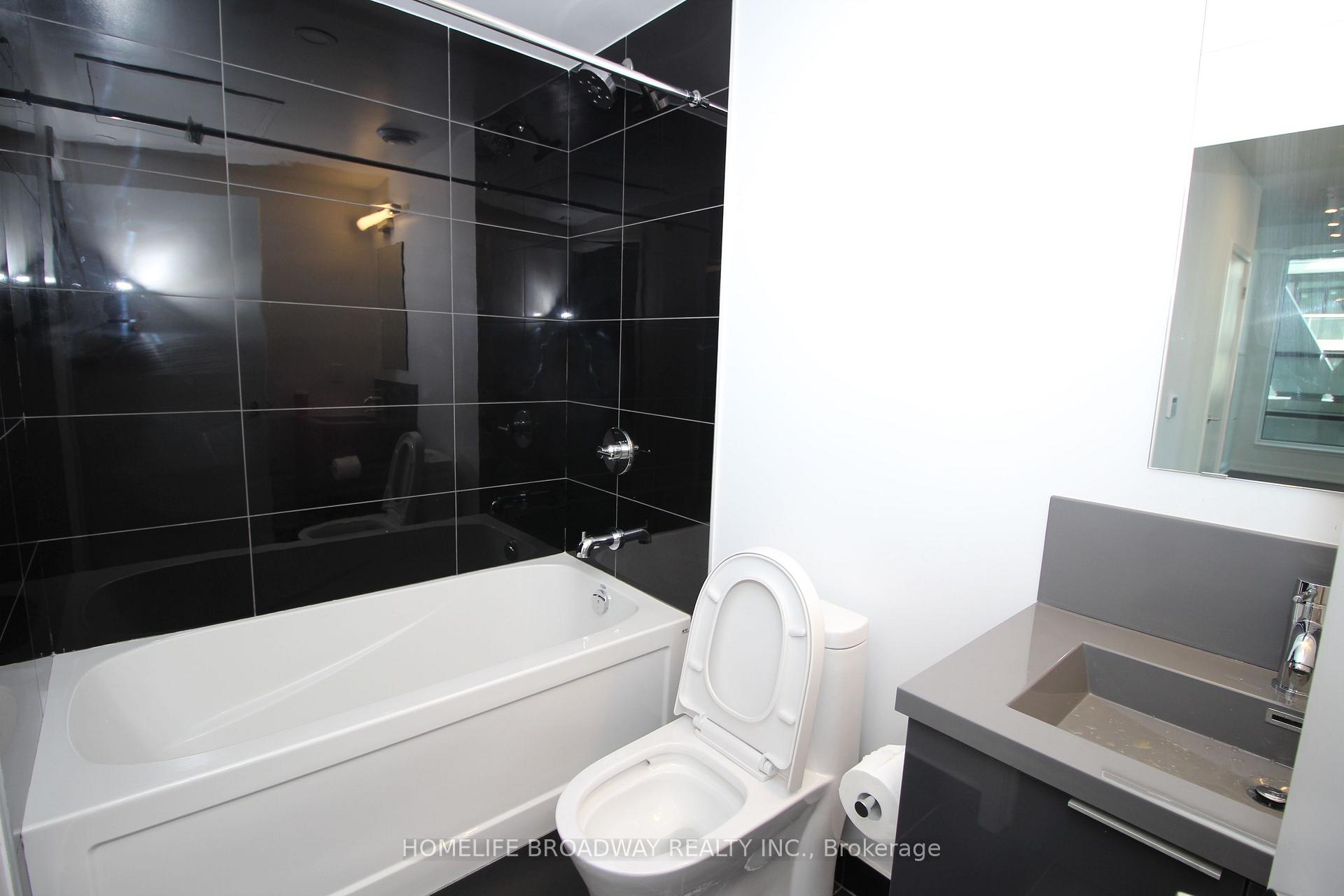 Photo 11 of Unit 1204, 238 Simcoe Street, Toronto, Kensington-Chinatown — HOMEH