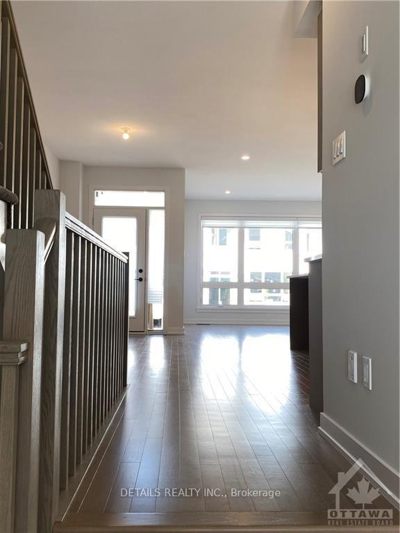 Photo 2 of 370 Walden Drive, Ottawa, Kanata - Kanata Lakes/Heritage Hills — HOMEH