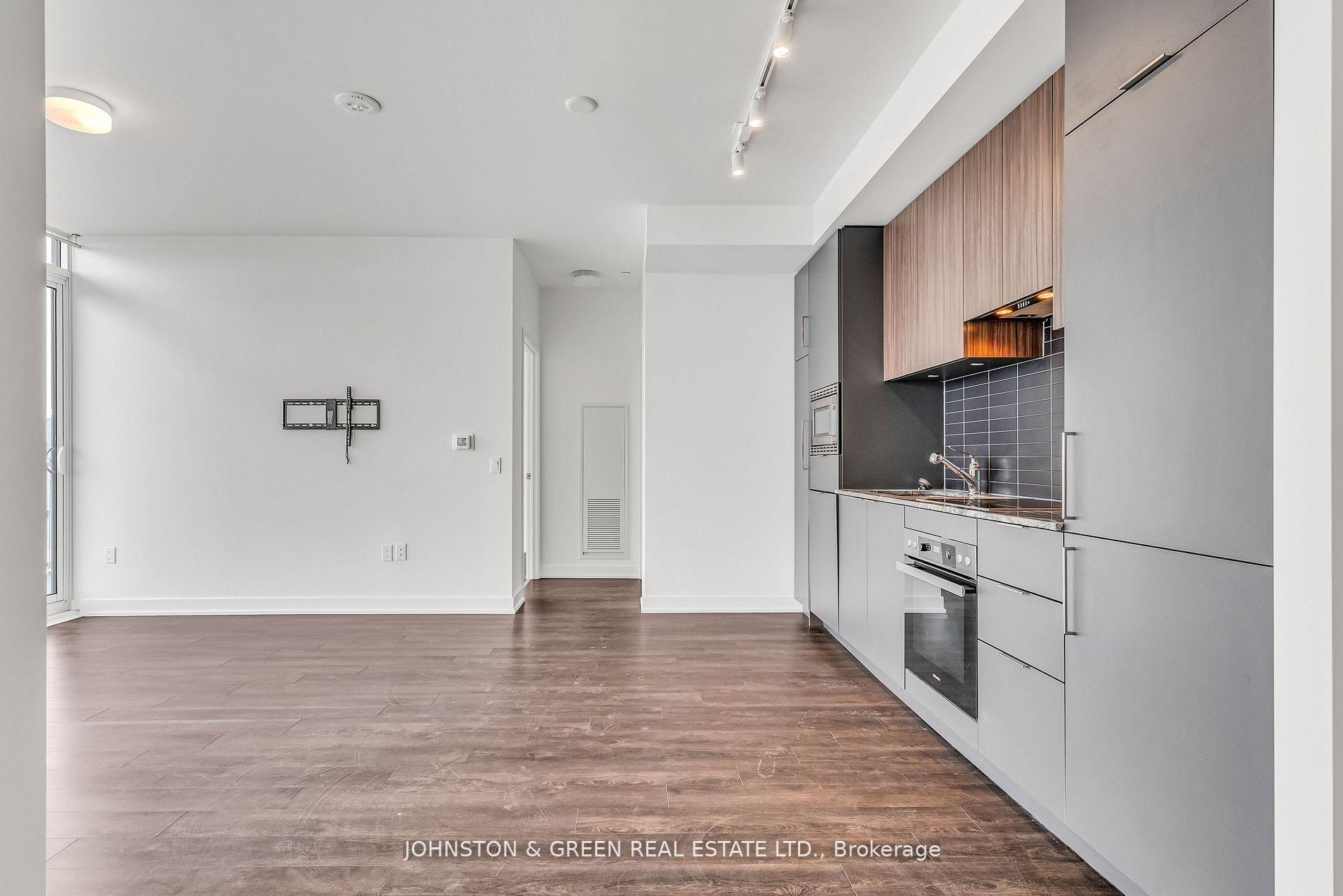 Photo 4 of Unit 711, 50 O'Neill Road, North York, Banbury-Don Mills — HOMEH