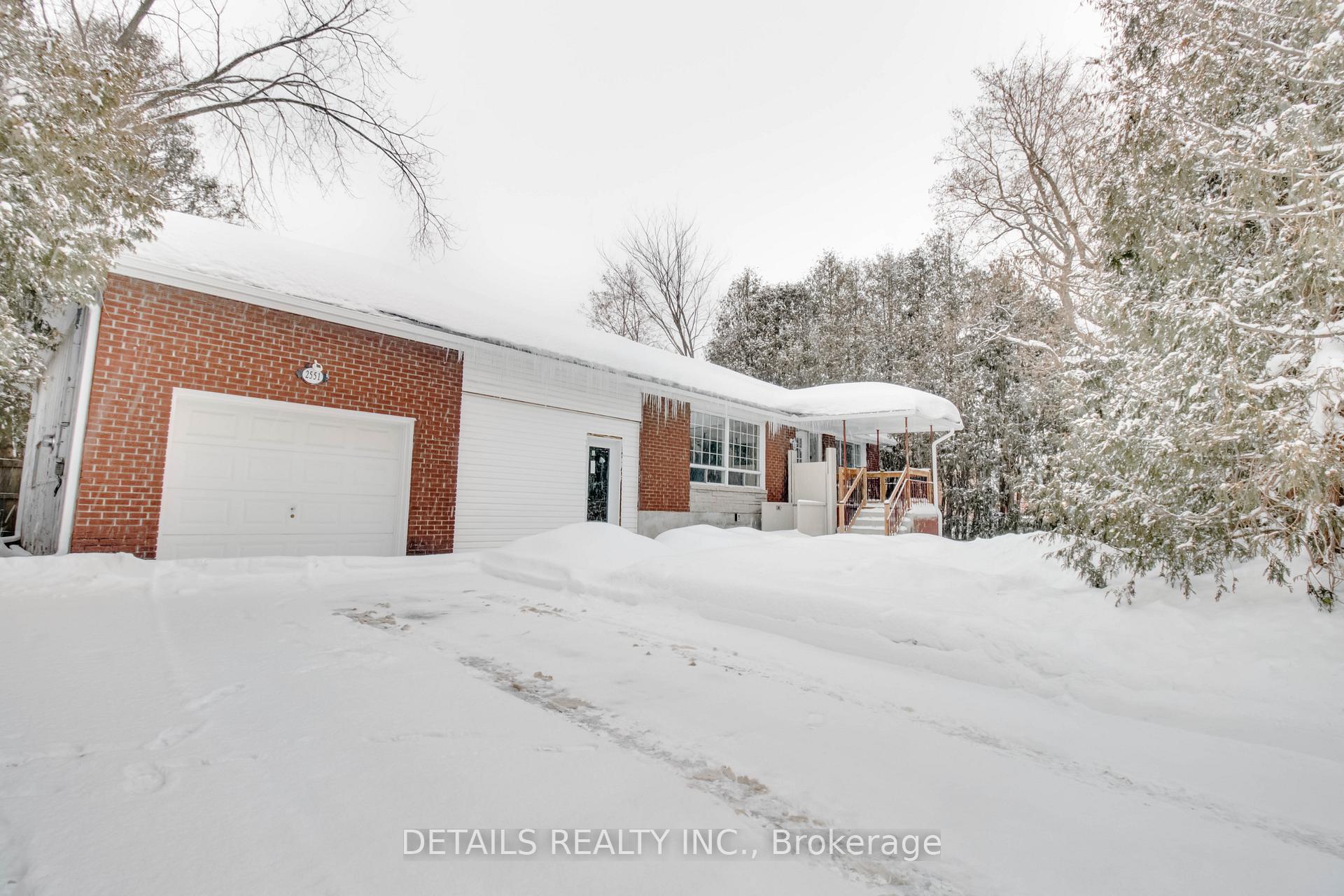 Front of Unit A, 2551 Innes Avenue